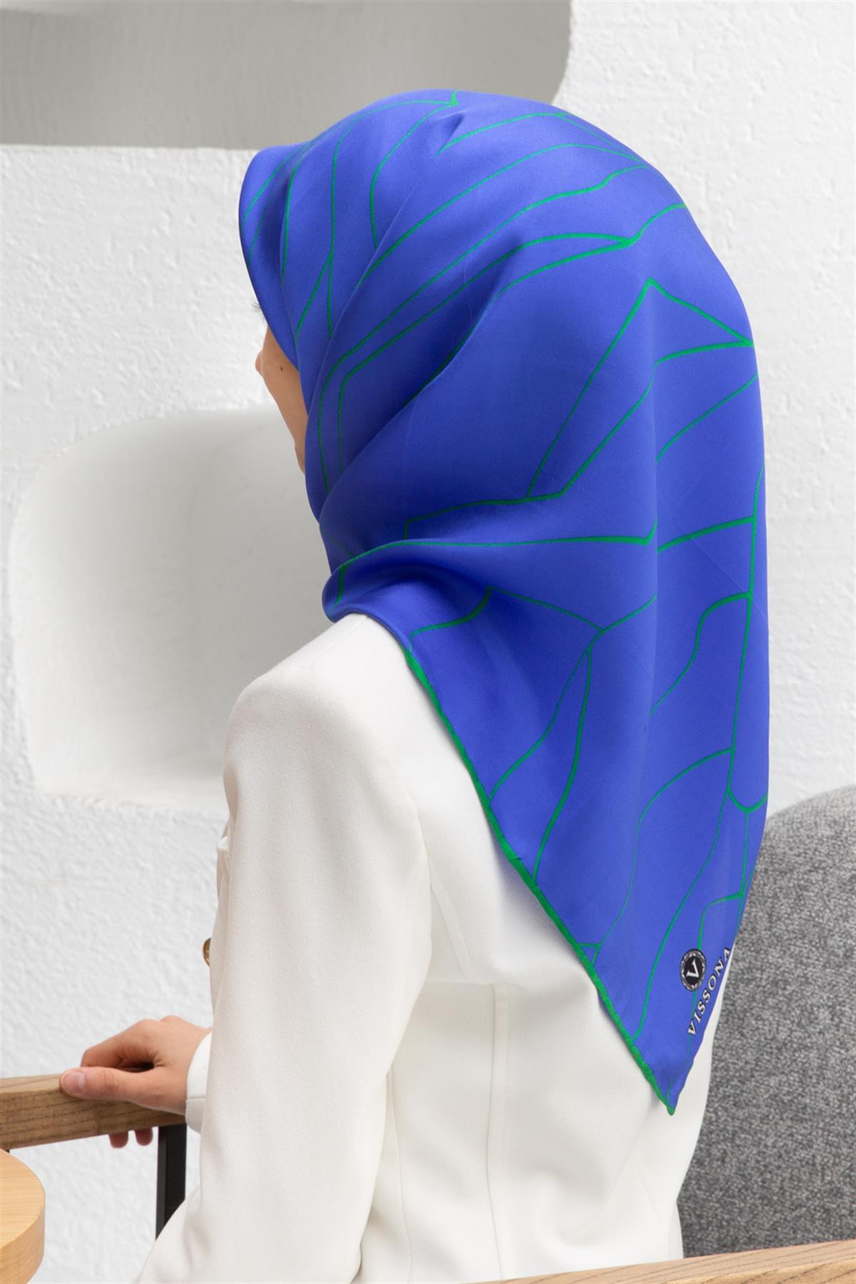 %100 Twill İpek Çizgi Desenli Saks - Zümrüt Yeşili Renkli 90x90 Eşarp Dikim Şekli : El Dikişi