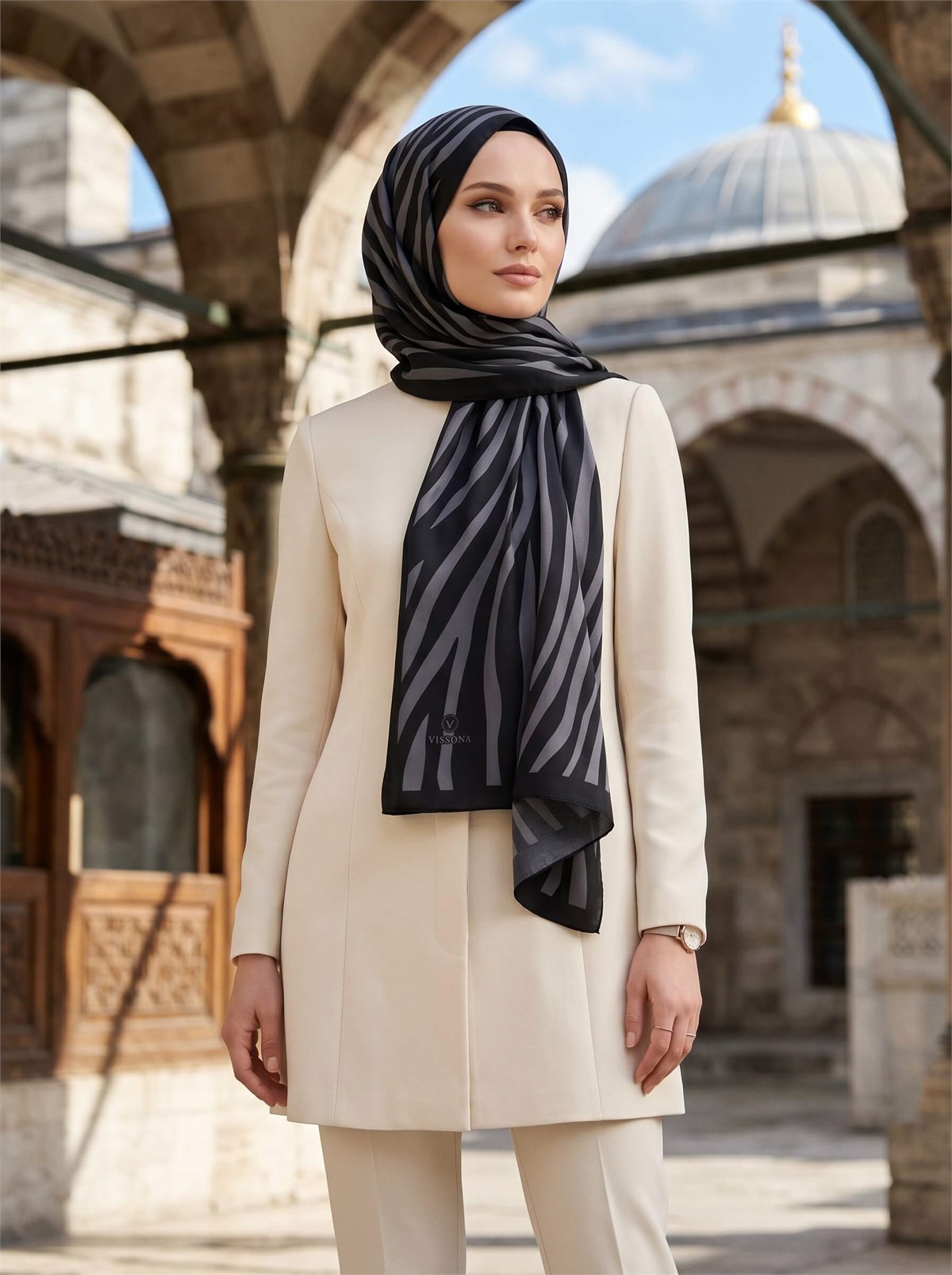 Kırışmaz Krep Şal Zebra Desenli Siyah Füme 75x190 cm – Kolay Şekil Alan