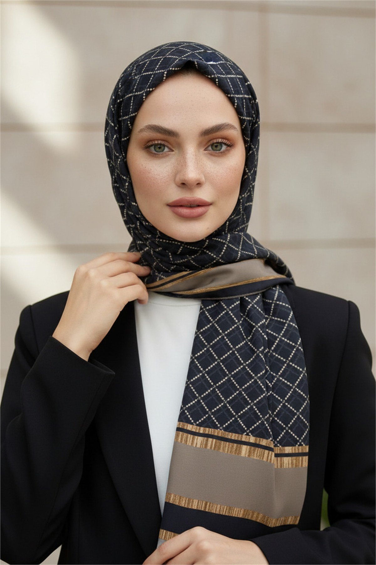 KREP ZEBRALI BAKLAVA DESENLİ TAŞ RENKLİ 75X195 KIRIŞMAZ ŞAL