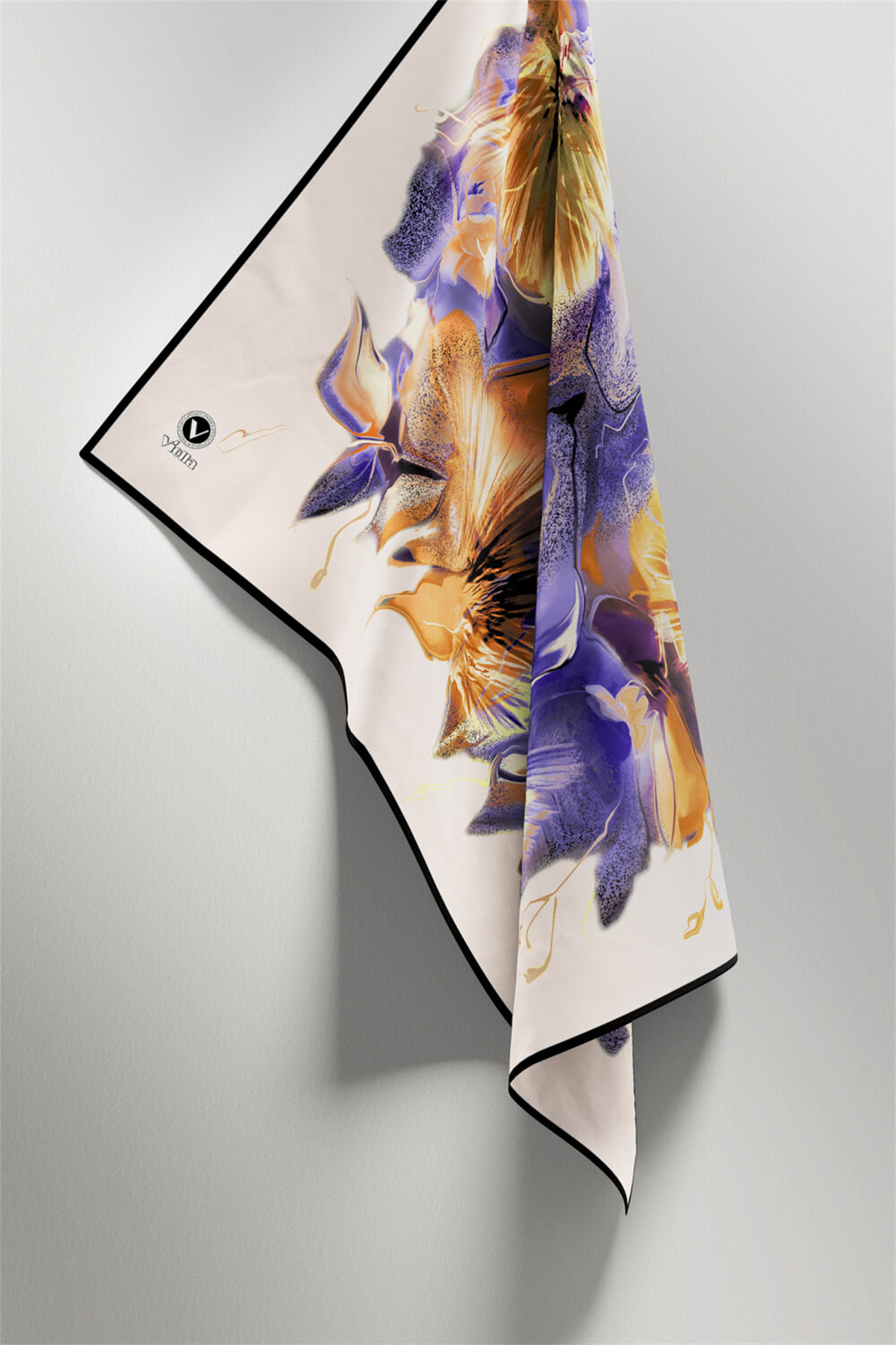 Twill Çiçek Desenli Hardal - Mor Renkli 90x90 Eşarp (İpek İçermez) Kenar Dikiş Şekli El Dikişli