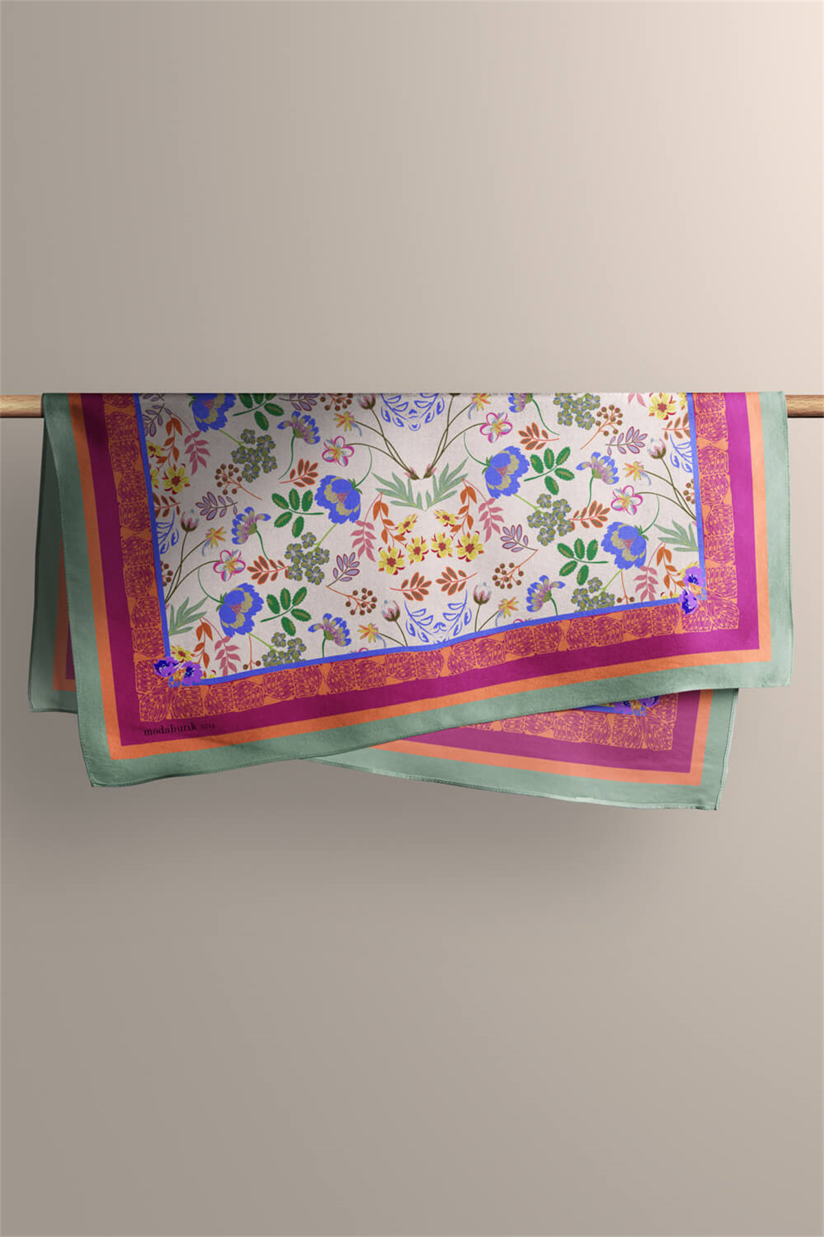 F118 KADIN DESENLİ BANDANA
