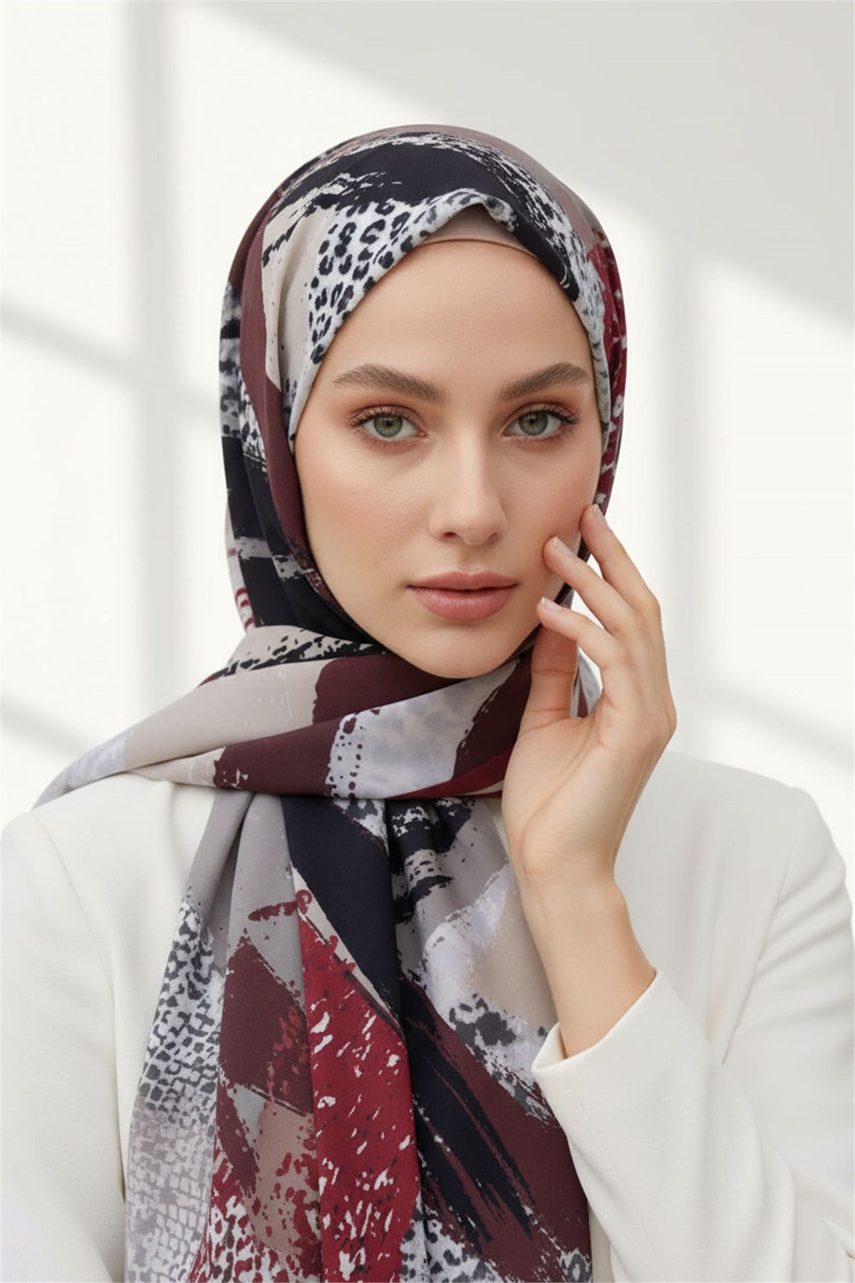 KREP LEOPAR DESENLİ KREM - BORDO RENKLİ 75X195 KIRIŞMAZ ŞAL