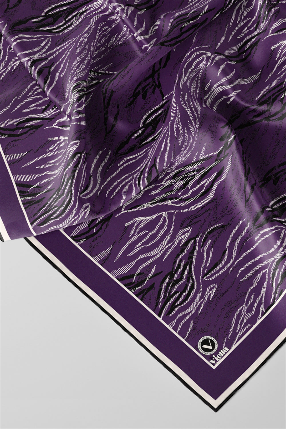 Twill Soyut Çizgi Desenli Mor Renkli 90x90 Eşarp (İpek İçermez) Kenar Dikiş Şekli El Dikişli