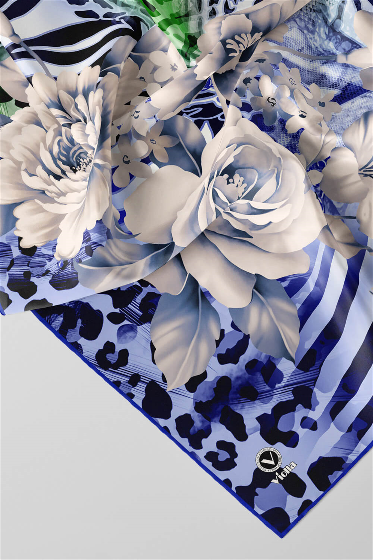 Twill Renkli Şerit Desenli Saks - Zümrüt Yeşili Renkli 90x90 Eşarp (İpek İçermez) Kenar Dikiş Şekli El Dikişli