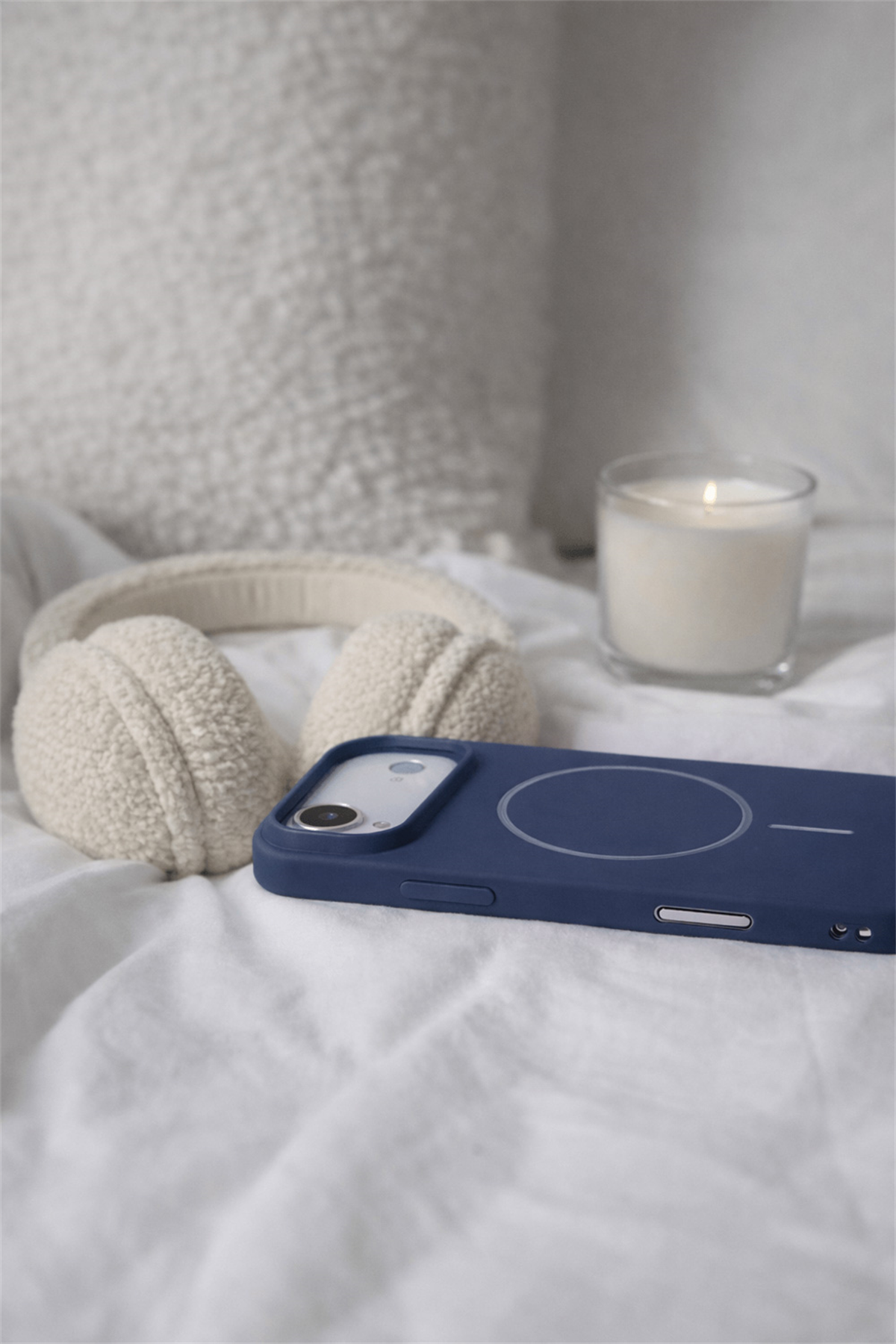 iPhone Air Uyumlu İçi Kadife Magsafe Wireless Şarz Özellikli Lacivert Renkli Telefon Kılıfı