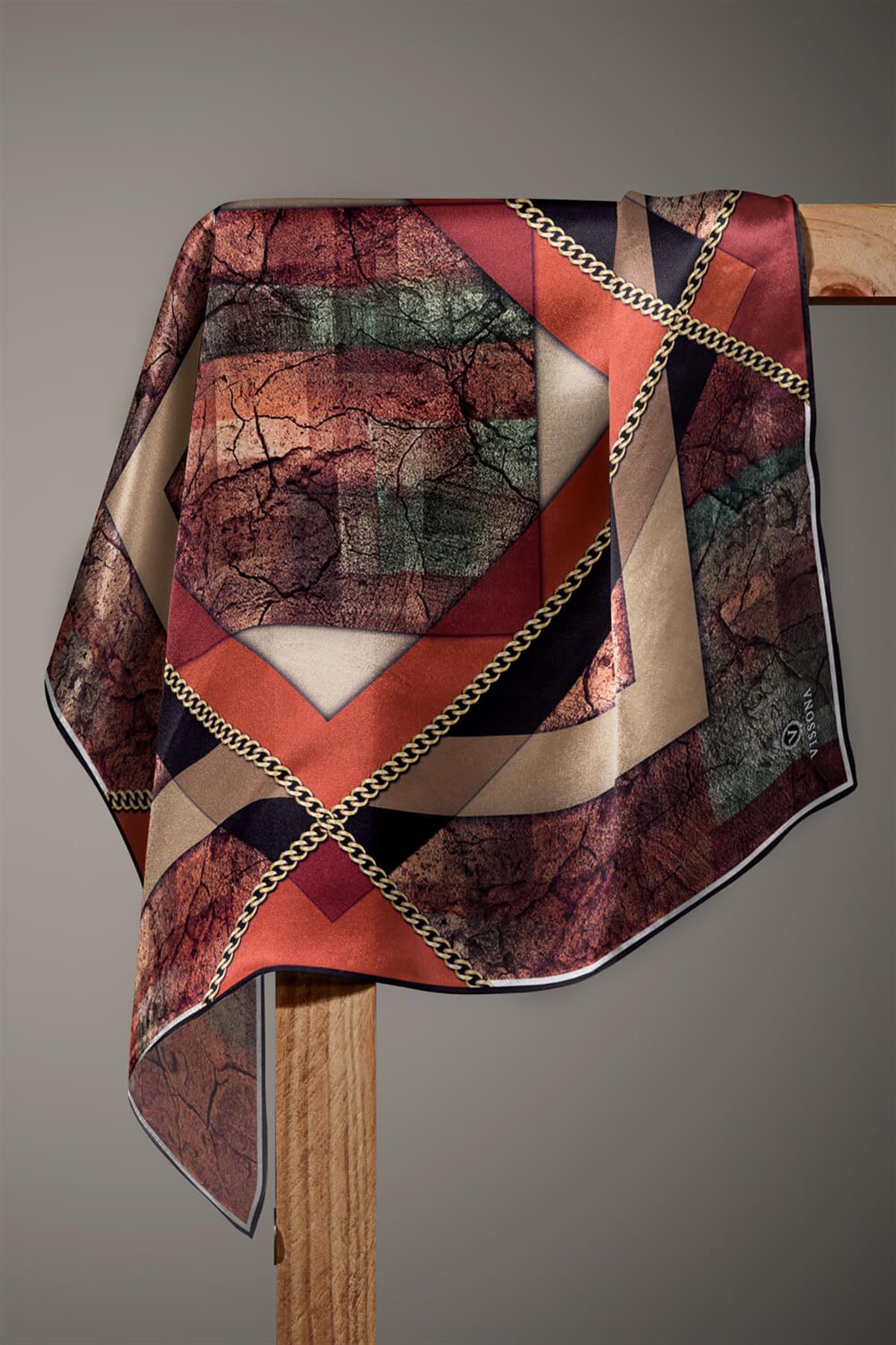 %100 Twill İpek Taş Efekti Desenli Taba - Siyah Renkli 90x90 Eşarp Dikim Şekli : El Dikişi