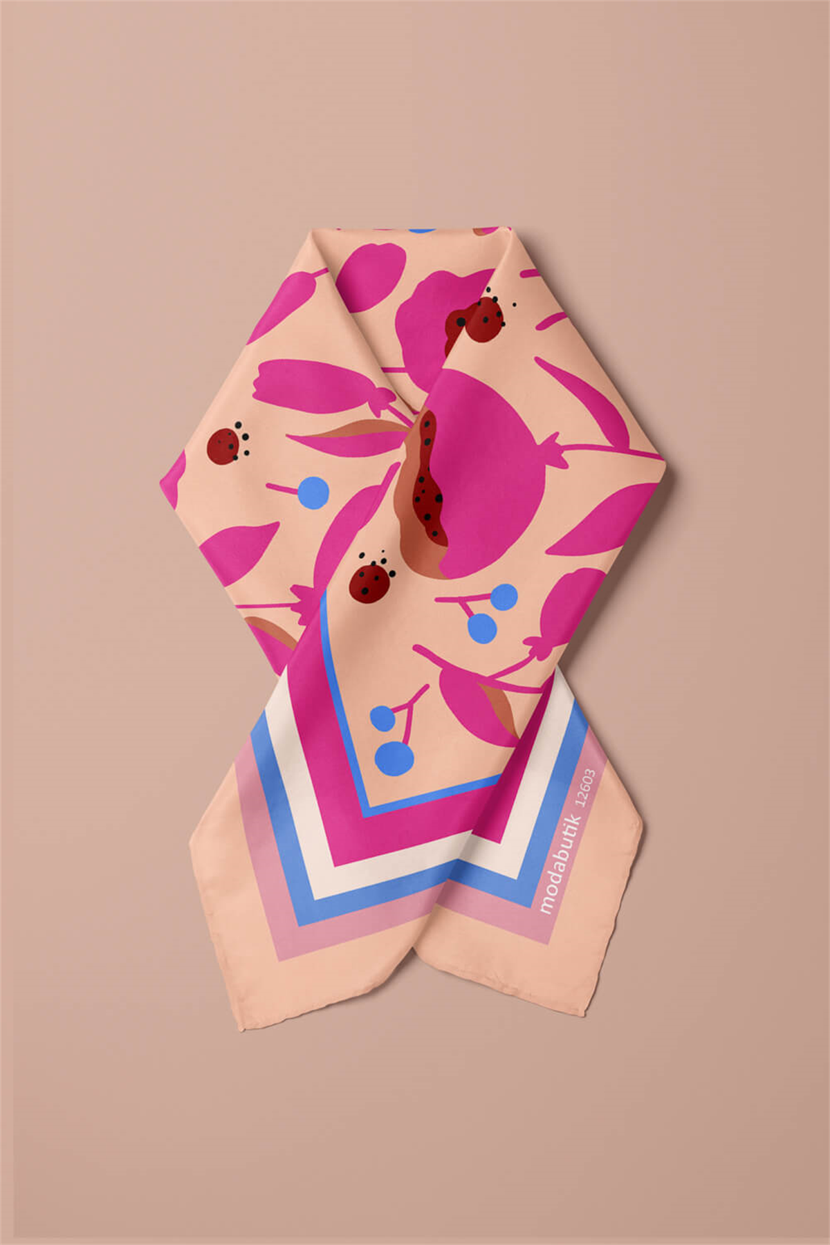 F81 TRIBAL FLORAL TASARIMLI BANDANA