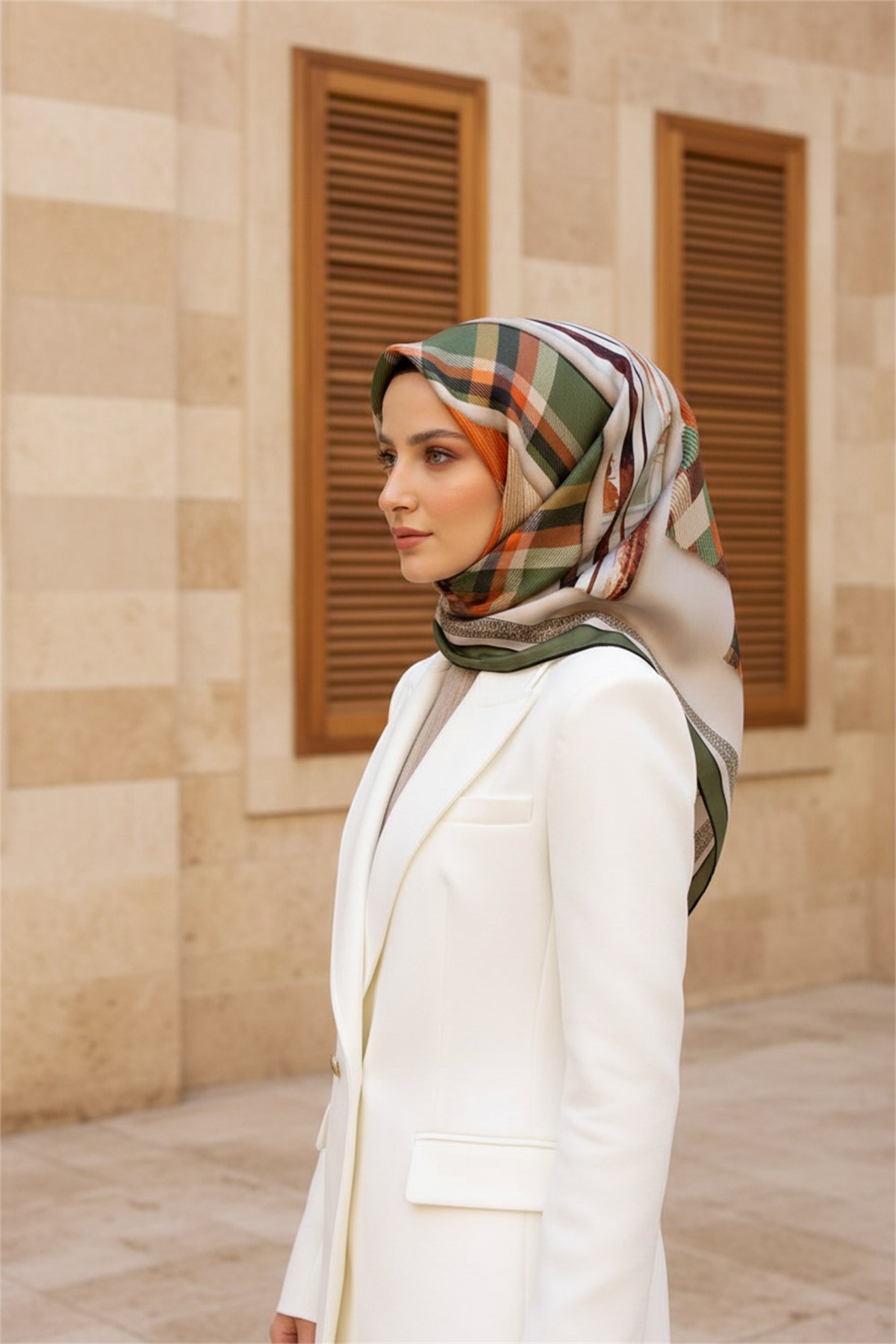 %100 Twill İpek Eşarp 90x90 Haki Taba Ekose Desenli El Dikişli Kadın Eşarp