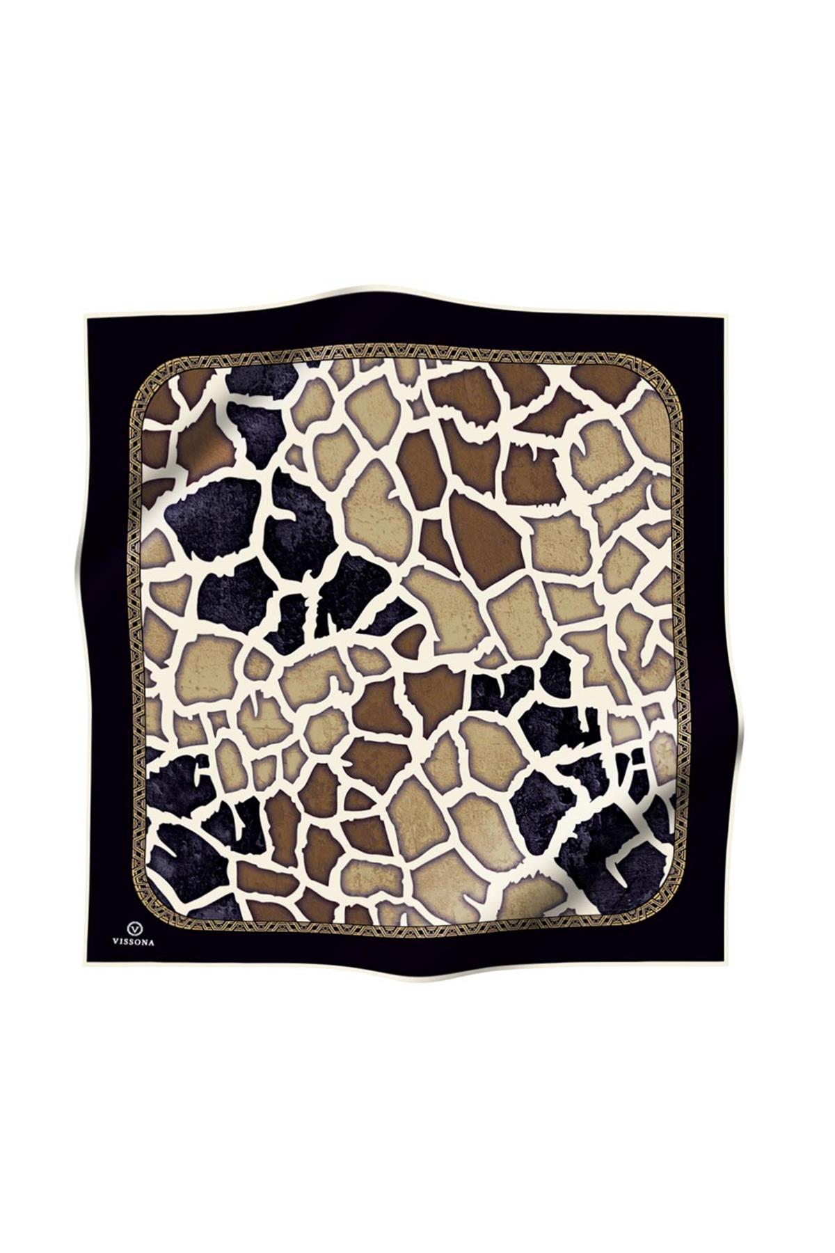 %100 Twill İpek Zürafa Desenli Sütlü Kahve - Bej Renkli 90x90 Eşarp Dikim Şekli : El Dikişi