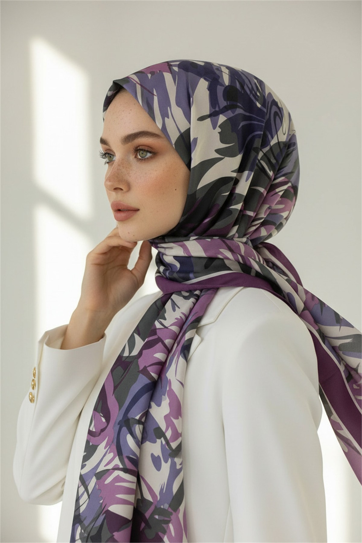 KREP GEOMETRİK DESENLİ MOR RENKLİ 75X195 KIRIŞMAZ ŞAL