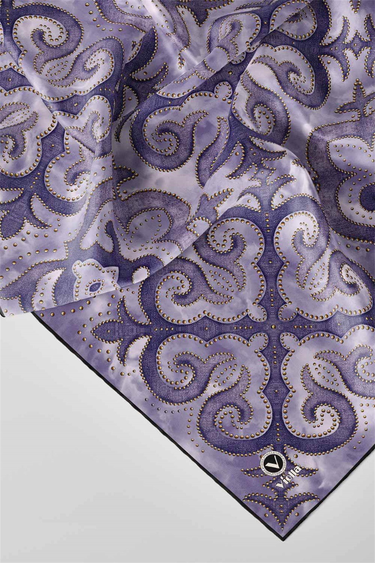 Twill Barok Desenli İndigo Renkli 90x90 Eşarp (İpek İçermez) Kenar Dikiş Şekli El Dikişli