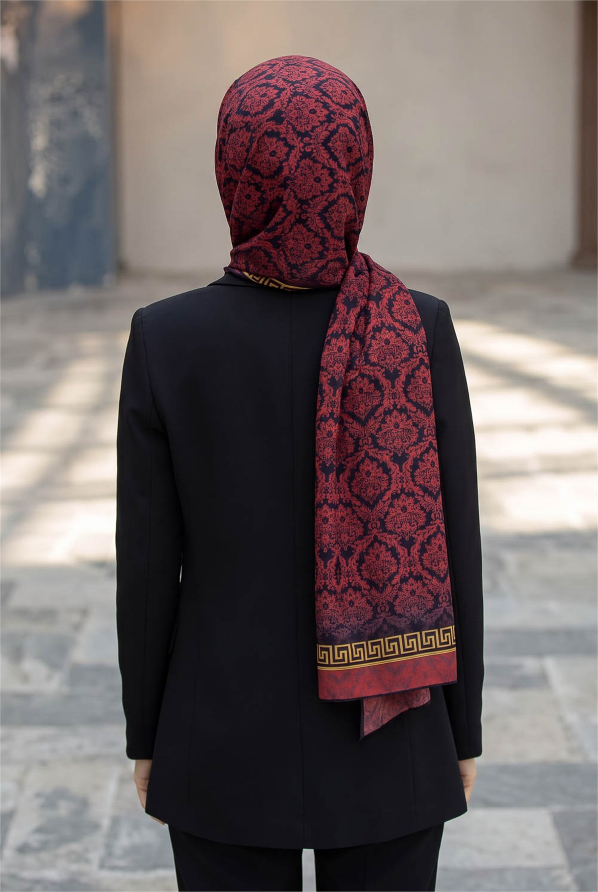 KREP GOLD DETAYLI BAROK DESENLİ BORDO RENKLİ 75X195 KIRIŞMAZ ŞAL