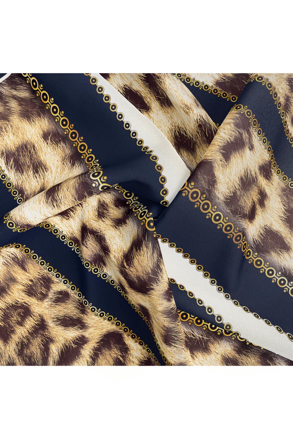 %100 Twill İpek Leopar Desenli Lacivert - Krem Renkli 90x90 Eşarp Dikim Şekli : El Dikişi