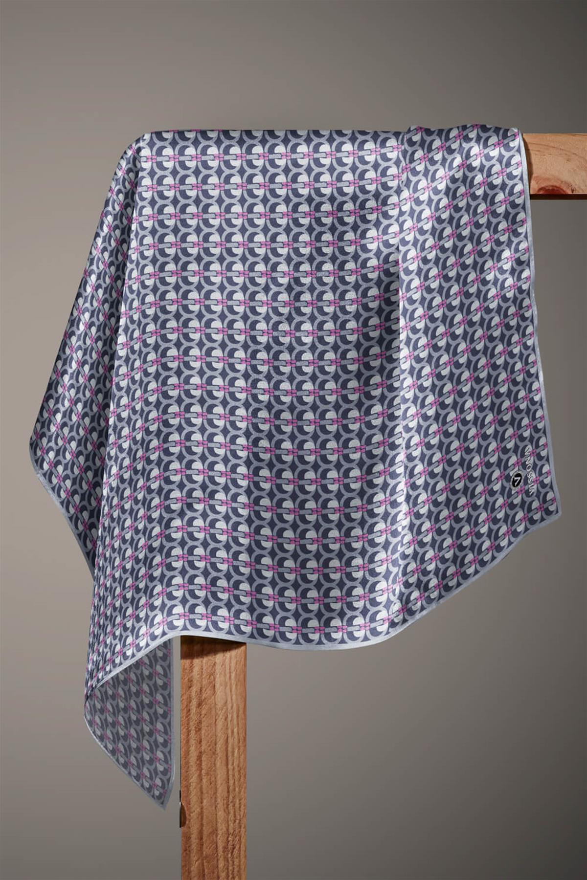 %100 Twill İpek Geometrik Desenli Gri - Fuşya Renkli 90x90 Eşarp Dikim Şekli : El Dikişi
