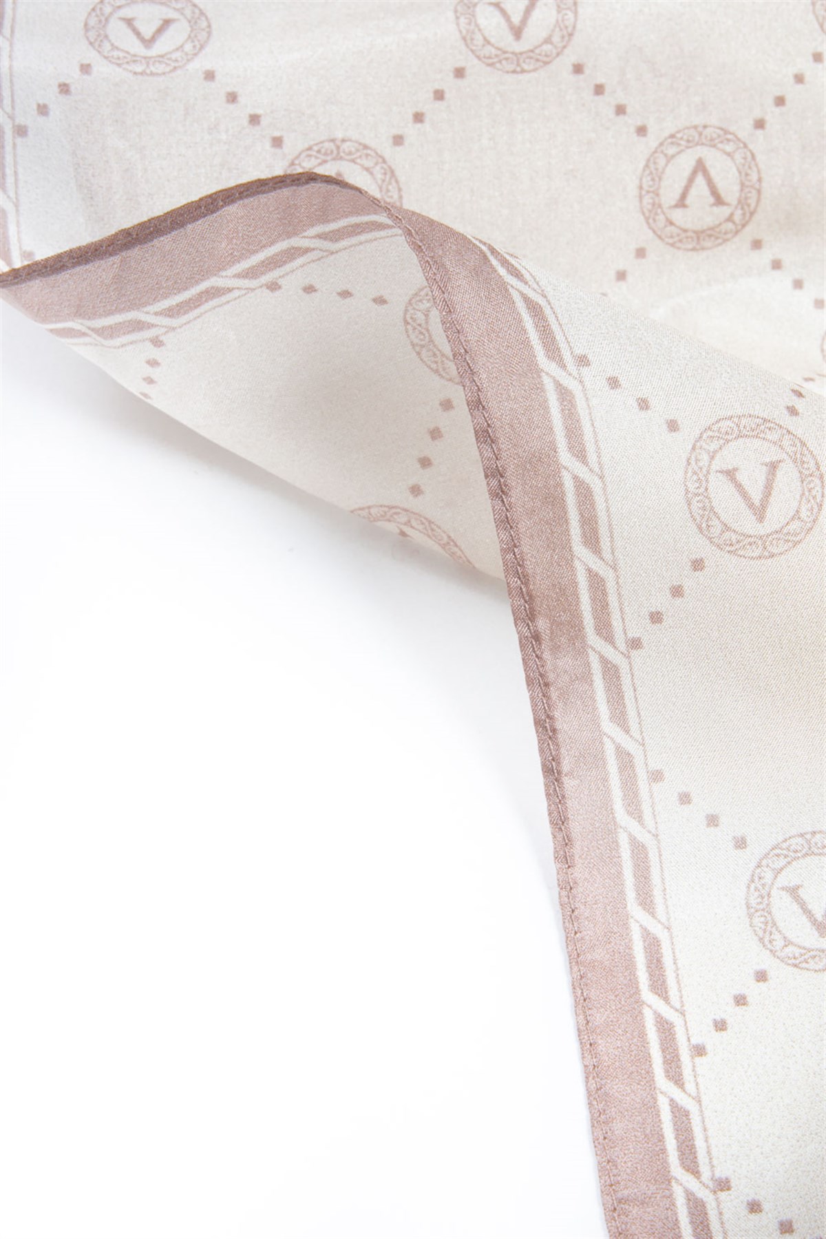 % 100 İpek V Logo Desenli Bej Renkli 90x210 Şal