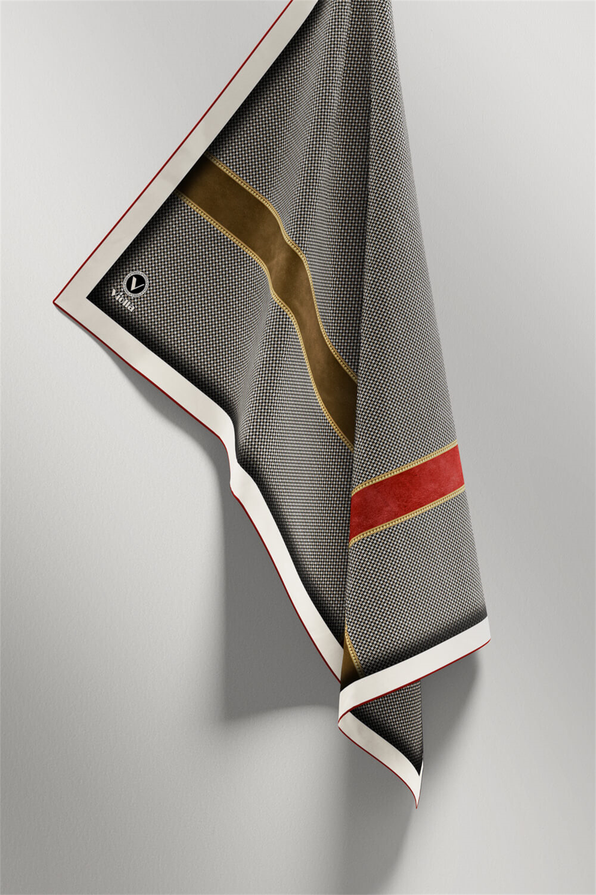Twill Geometrik ve Kemer Desenli Bordo Renkli 90x90 Eşarp (İpek İçermez) Dikim Şekli : El Dikişi