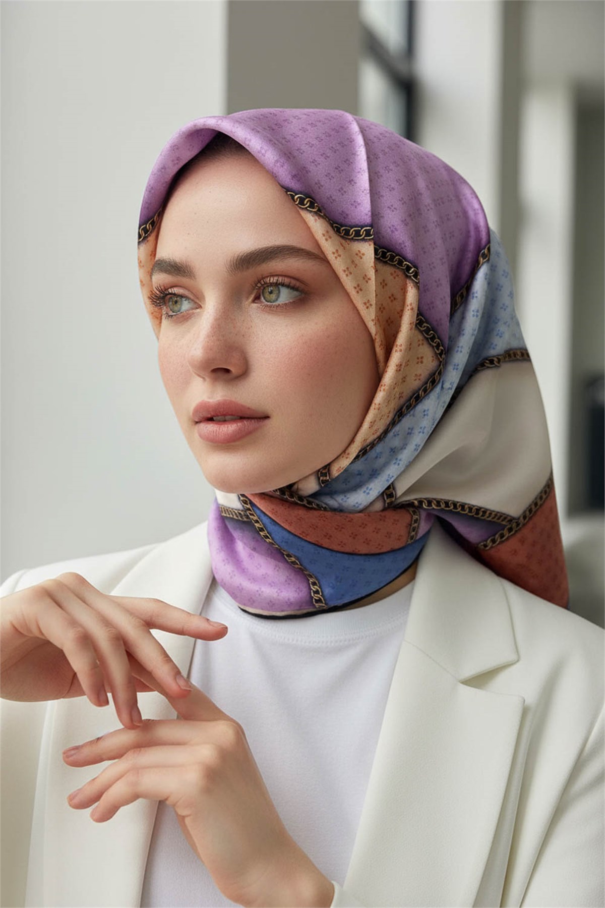 %100 Twill İpek Eşarp 90x90 Geometrik Kare Desenli El Dikişli Kadın Eşarp