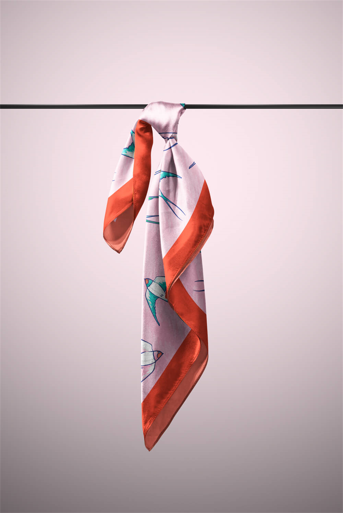 B45 Kadın Kuş Desenli Bandana 50x50 Pembe DG0410-22