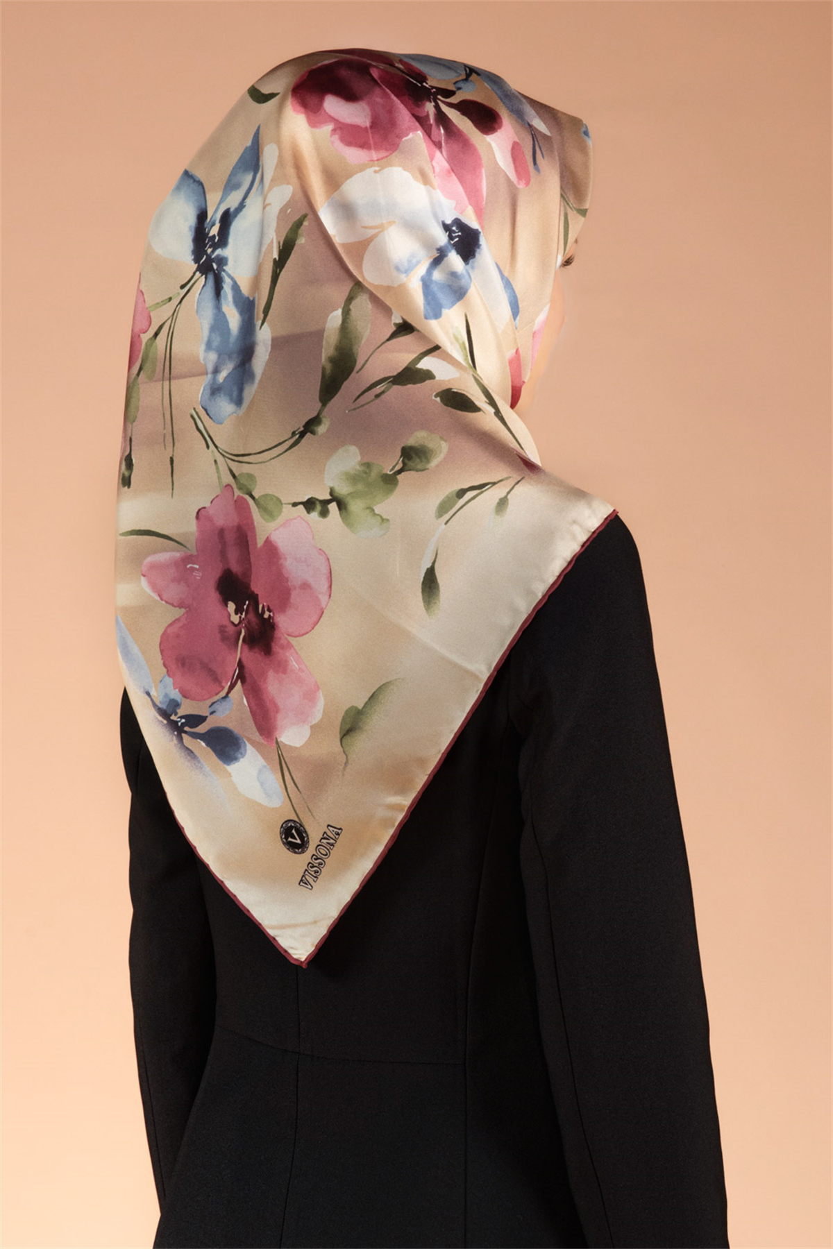 %100 Twill İpek Çiçek Desenli Bebe Mavisi - Gül Kurusu Renkli 90x90 Dikim Şekli : El Dikişi Eşarp