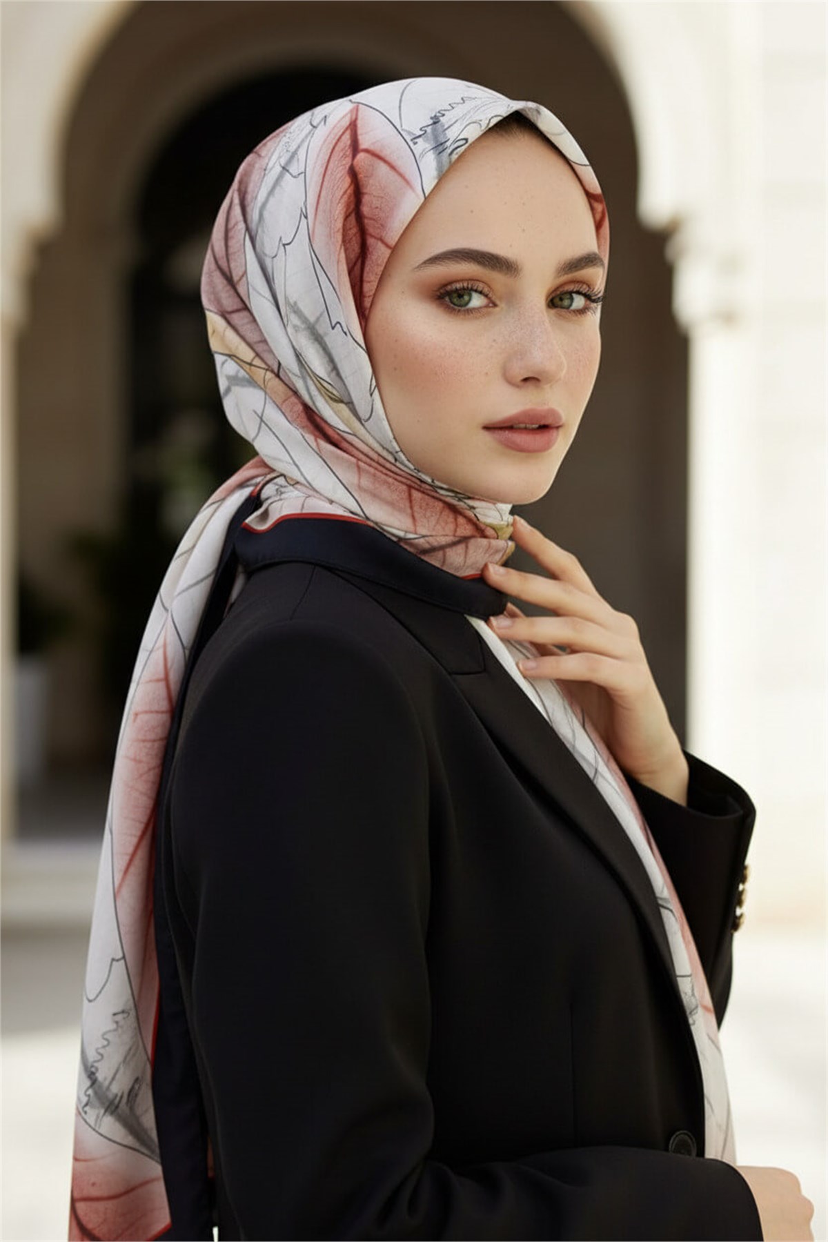KREP YAPRAK DESENLİ KIRMIZI RENKLİ 75X195 KIRIŞMAZ ŞAL