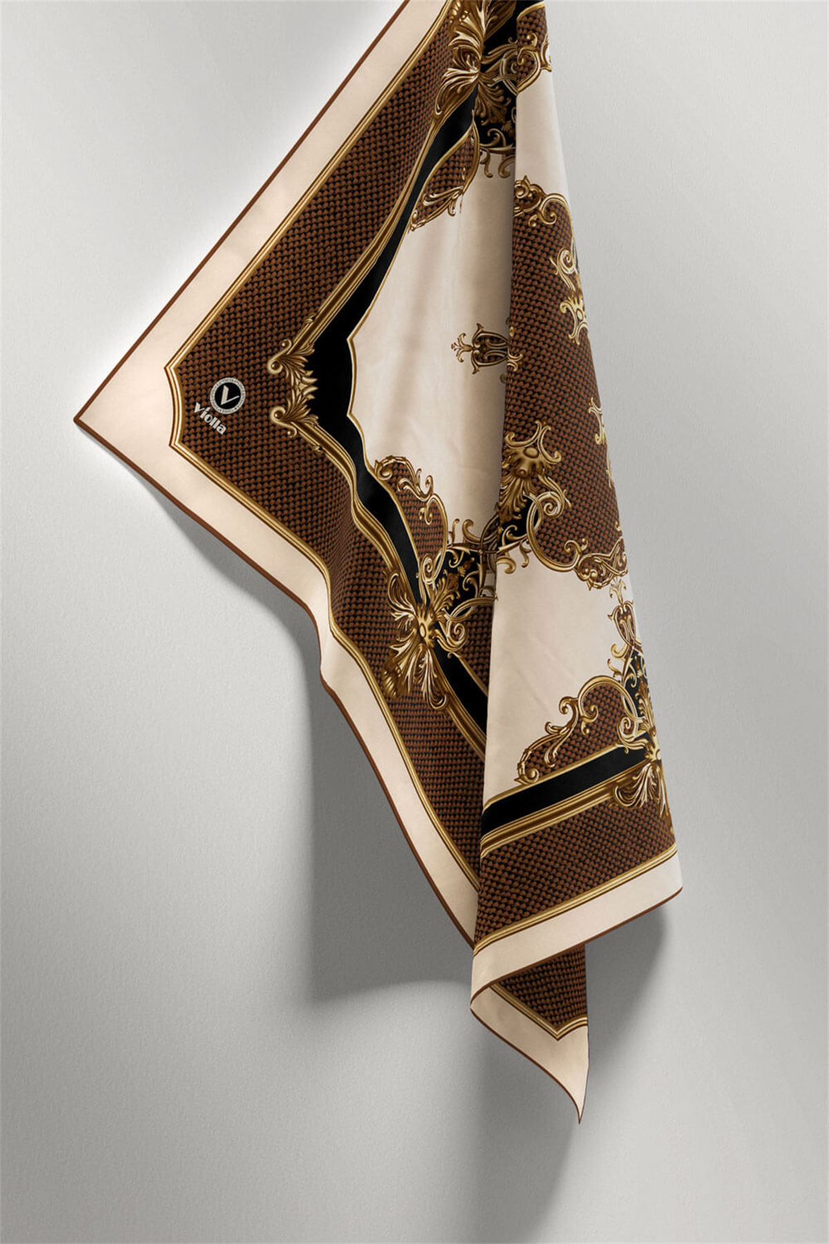 Twill Barok Desenli Bakır Renkli 90x90 Eşarp (İpek İçermez) Dikim Şekli : El Dikişi