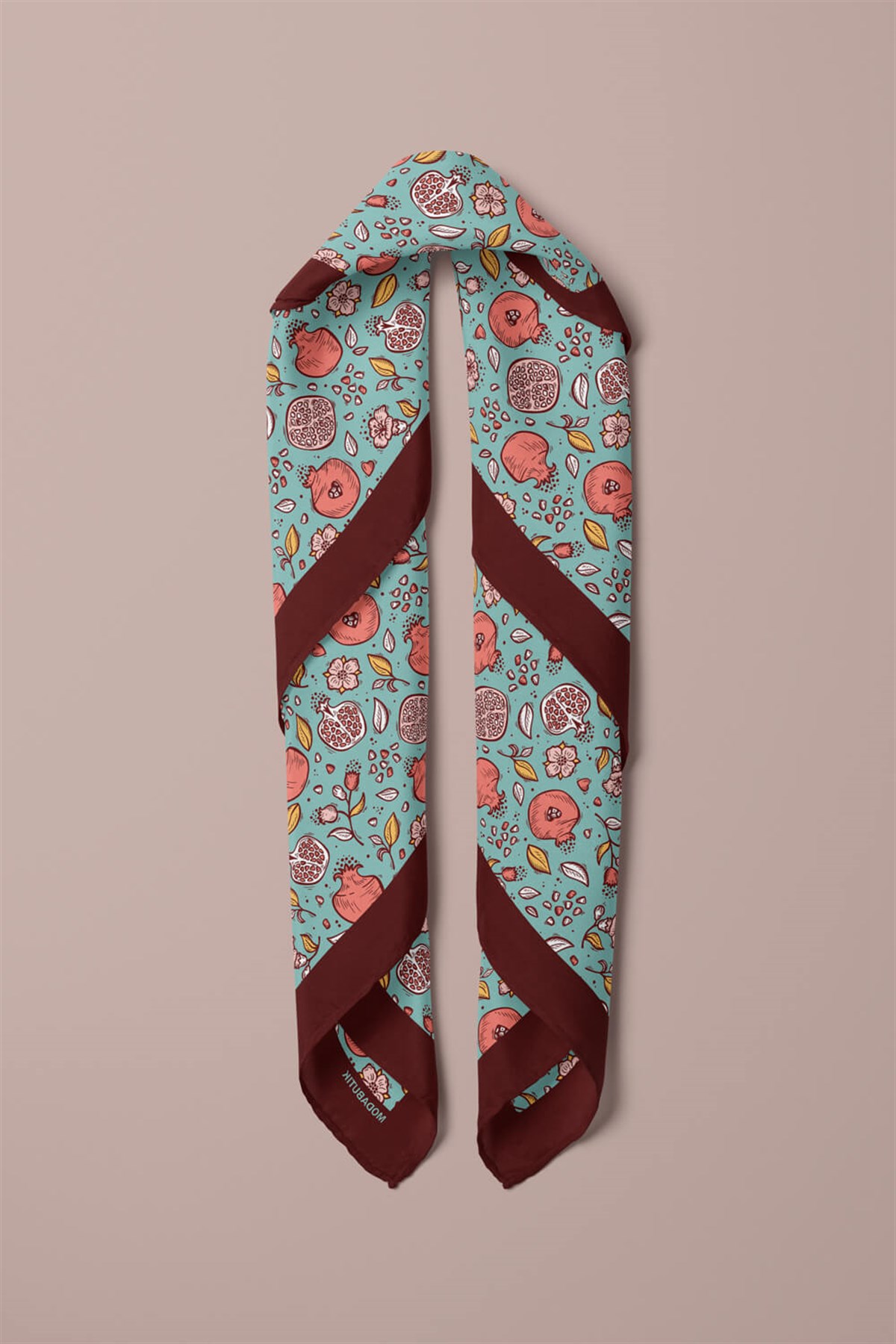 Violla Kadın Açık Mavi Küçük Nar Desenli 50x50 Bandana
