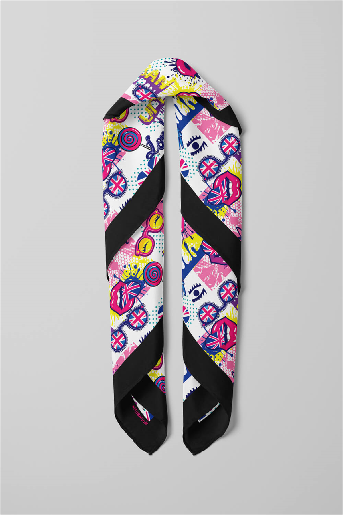 V28 Kadın Pembe Mavi London Desen Desenli 50x50 Bandana HYL DG0774-22