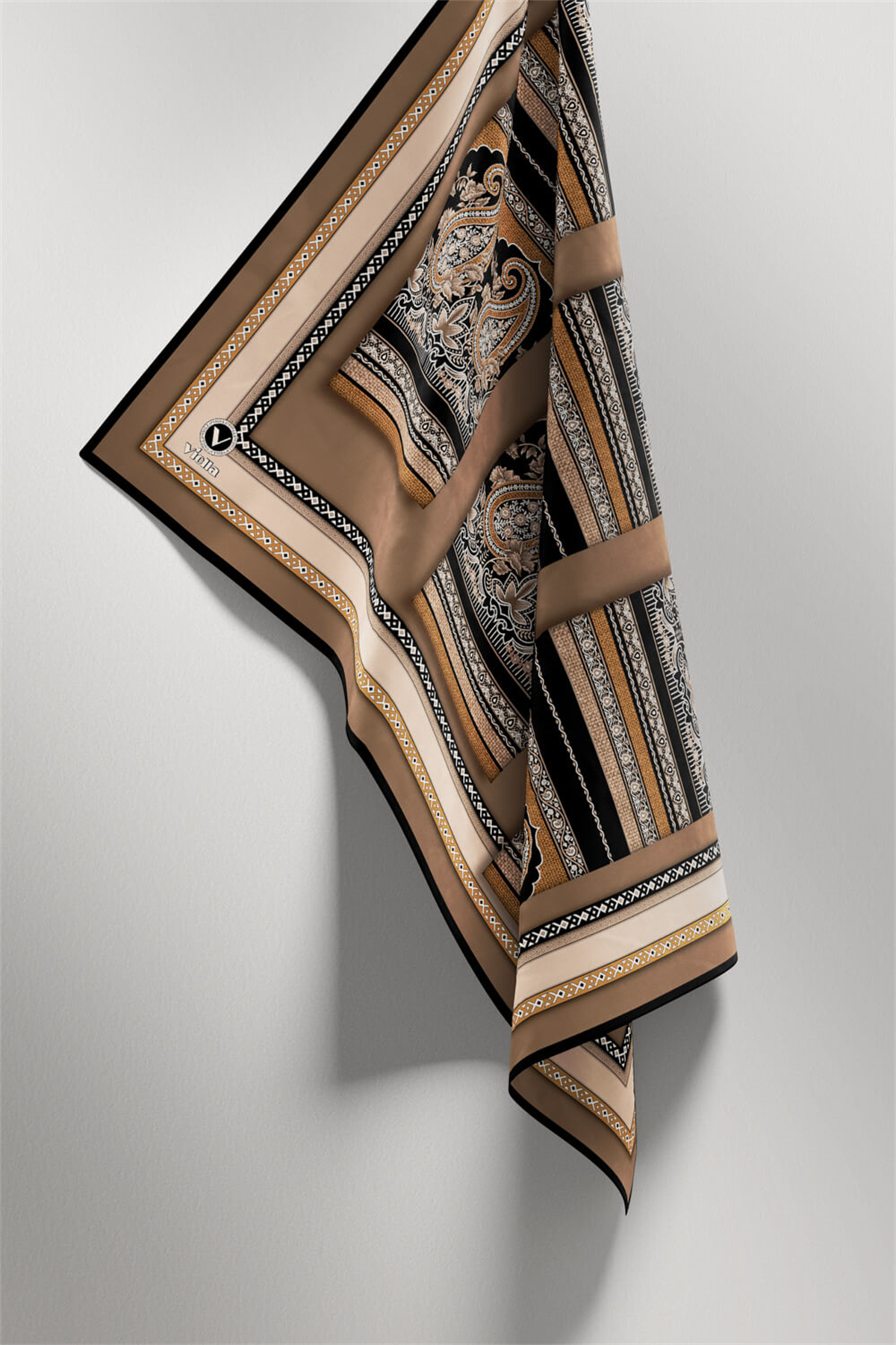 Twill Şal Desenli Bej Renkli 90x90 Eşarp (İpek İçermez) Kenar Dikiş Şekli El Dikişli
