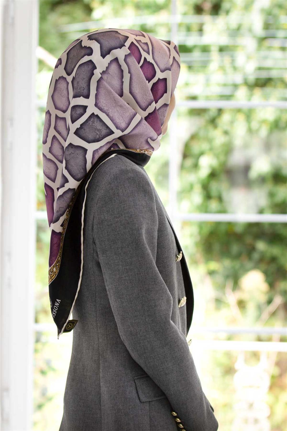 %100 Twill İpek Zürafa Desenli Gül Kurusu - Pudra Renkli 90x90 Eşarp Dikim Şekli : El Dikişi