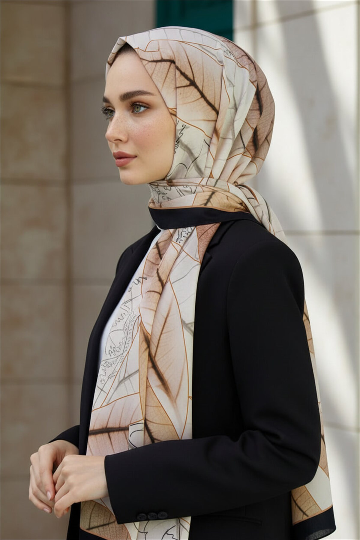 KREP YAPRAK DESENLİ SOMON RENKLİ 75X195 KIRIŞMAZ ŞAL
