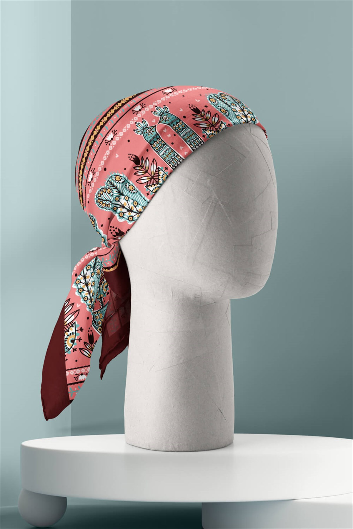 Violla Z52 Kadın Pembe Tavuskuşu Etnik Desenli 50x50 Bandana
