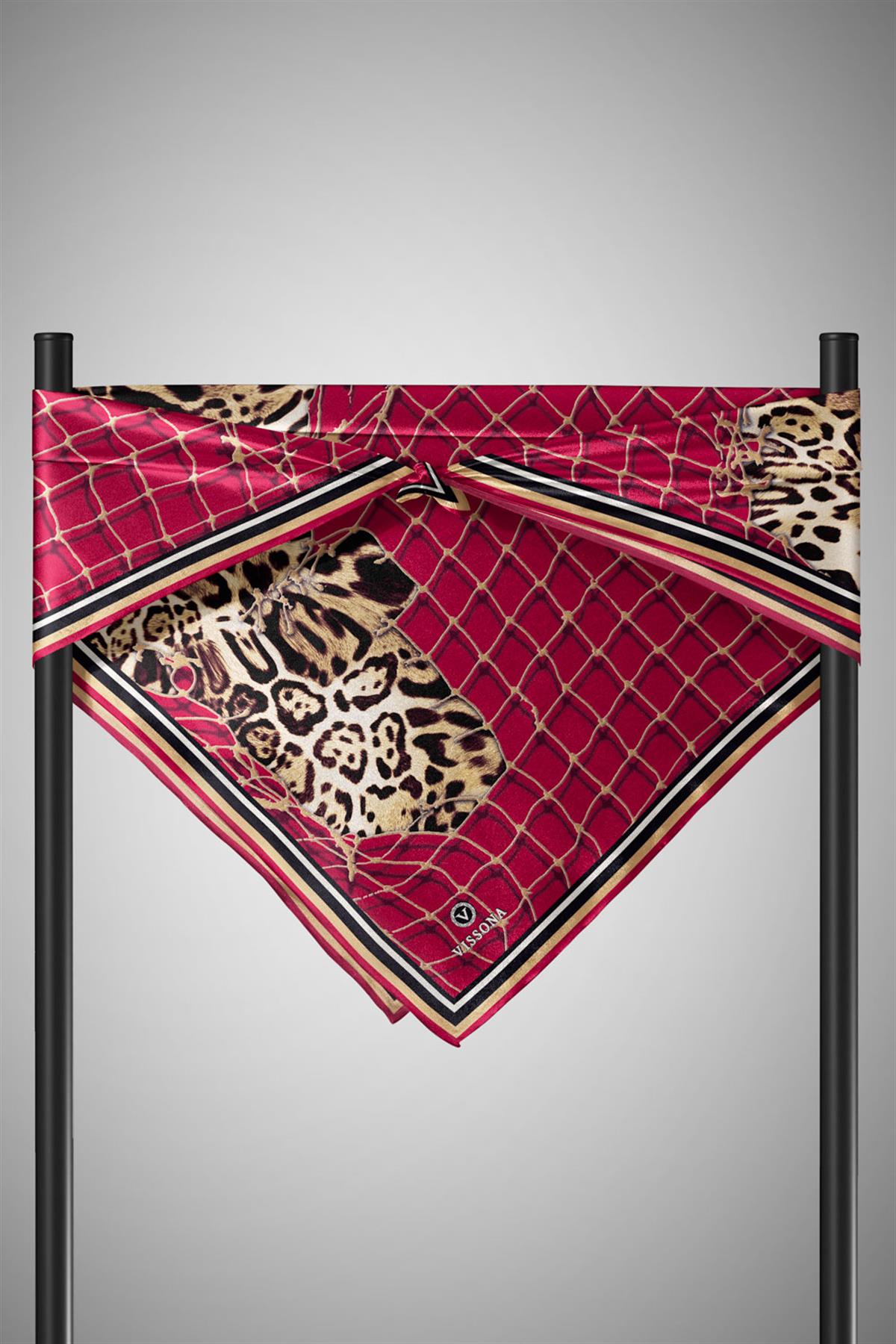 %100 Twill İpek Leopar Desenli Bordo Renkli 90x90 Eşarp Dikim Şekli : El Dikişi