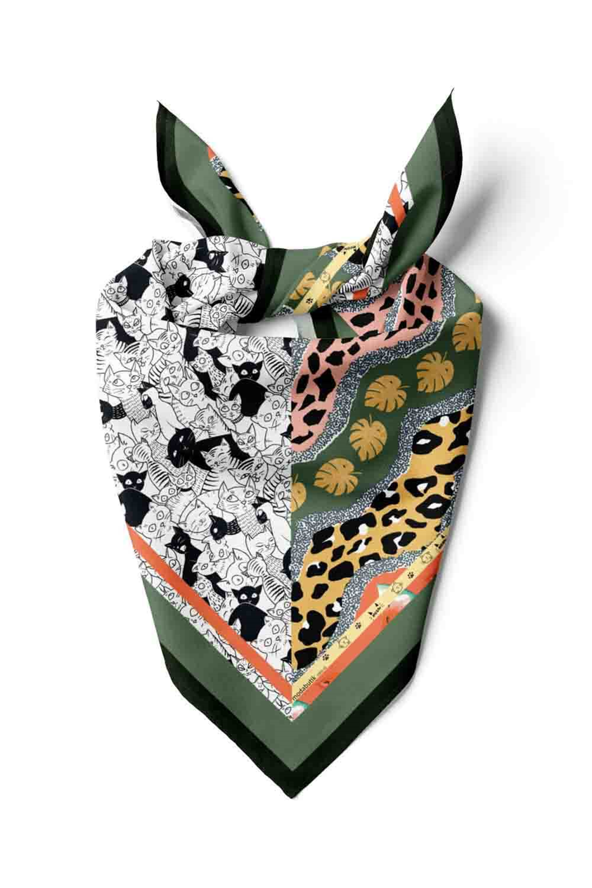 D1 Beyaz Siyah Köpek Bandanası Figür Desenli Premium Özel Üretim 45x45 DG2069