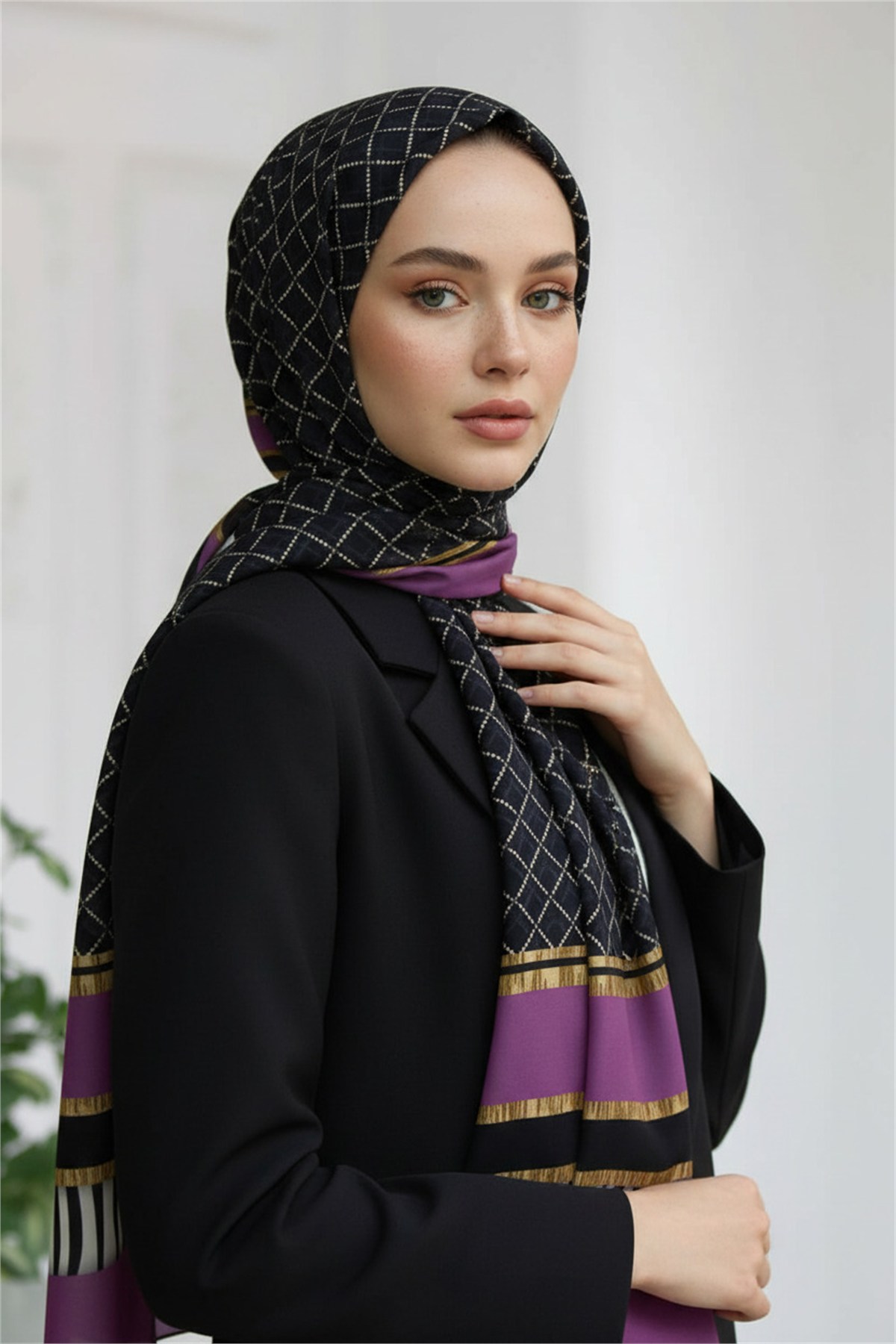 KREP ZEBRALI BAKLAVA DESENLİ LİLA RENKLİ 75X195 KIRIŞMAZ ŞAL