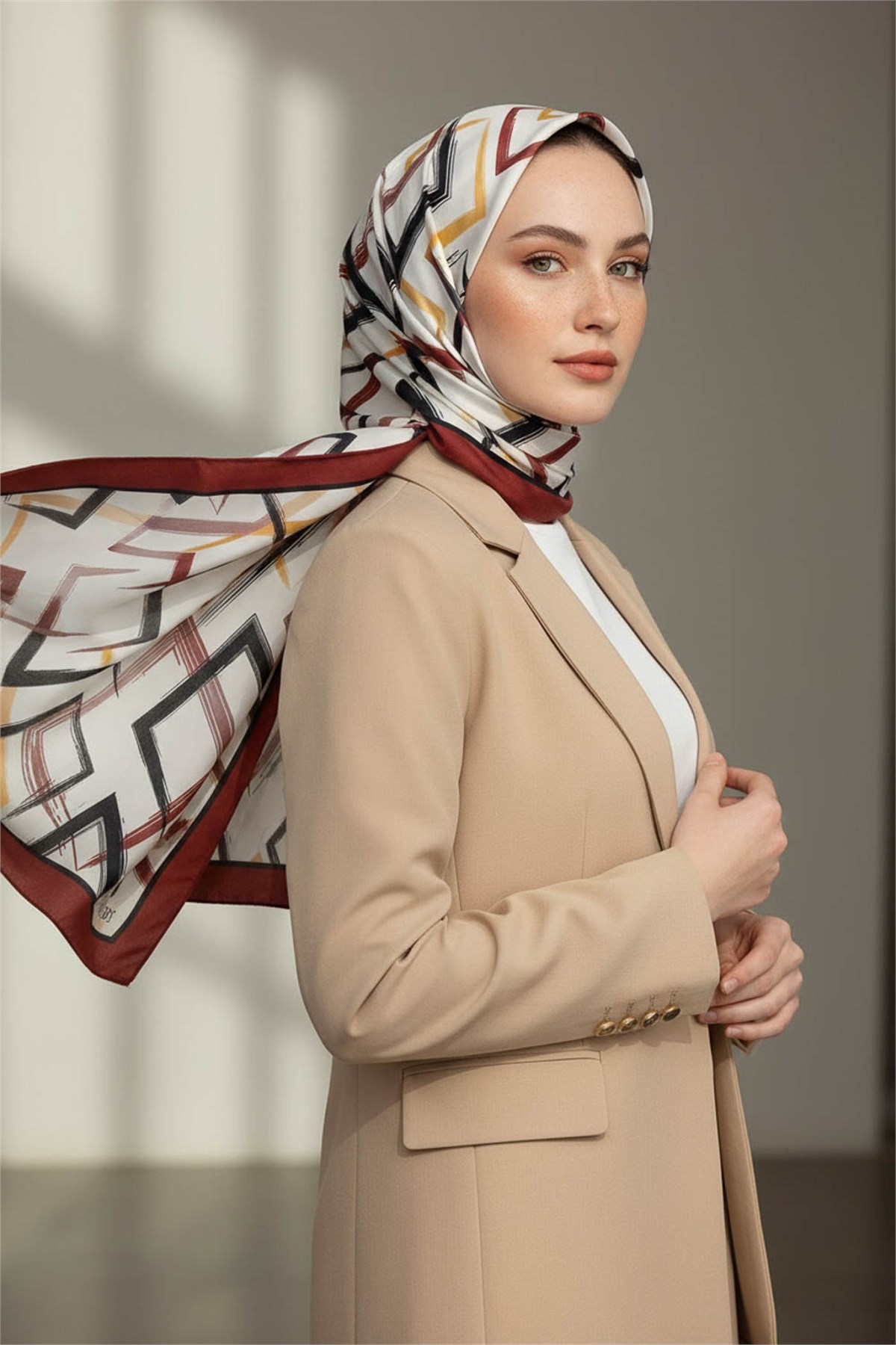 KREP GEOMETRİK DESENLİ BORDO RENKLİ 75X195 KIRIŞMAZ ŞAL