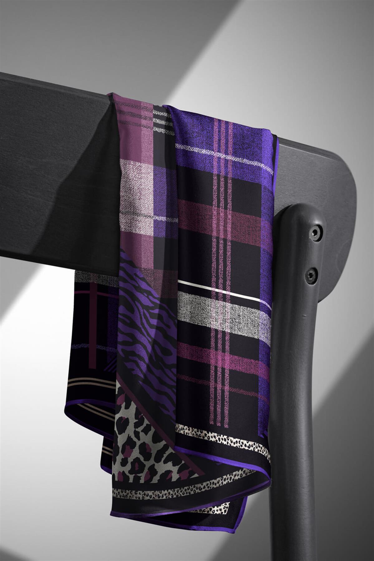 %100 Twill İpek Ekoseli Ve Leopar Desenli Siyah - Mor Renkli 90x90 Eşarp Dikim Şekli : El Dikişi