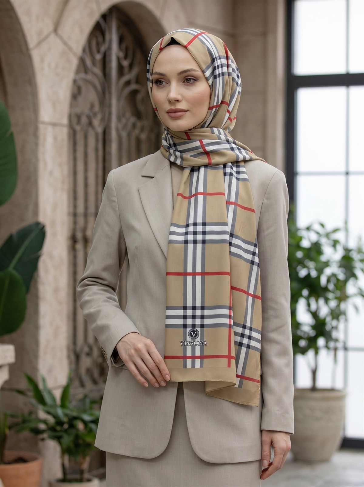 KREP EKOSE DESENLİ BEJ RENKLİ 75X195 KIRIŞMAZ ŞAL