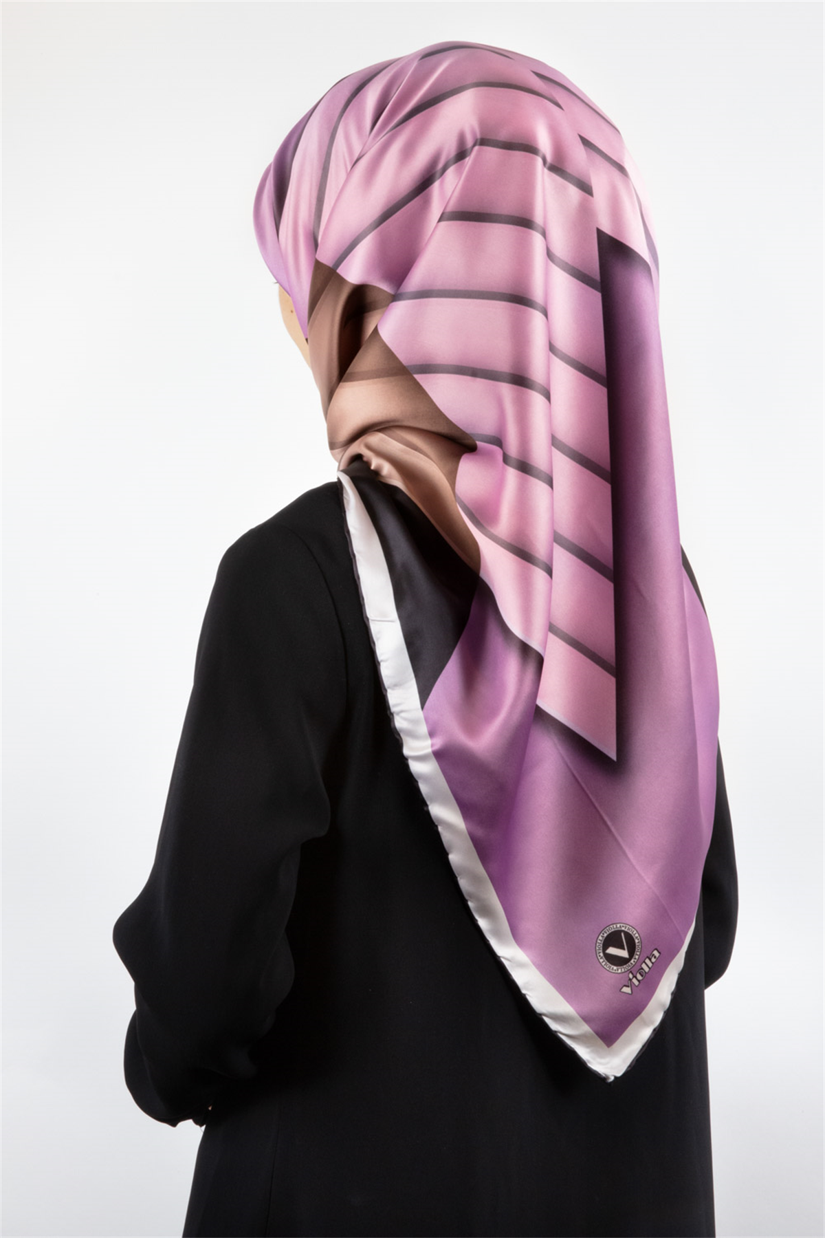 Rayon Zikzak Çizgi Desenli Lila Renkli 90x90 Eşarp (İpek İçermez) Dikim Şekli : El Dikişi