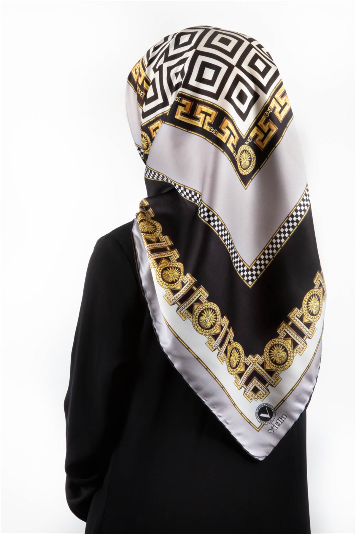 Twill Çizgili Barok Desenli Gümüş Renkli 90x90 Eşarp (İpek İçermez) Kenar Dikiş Şekli El Dikişli