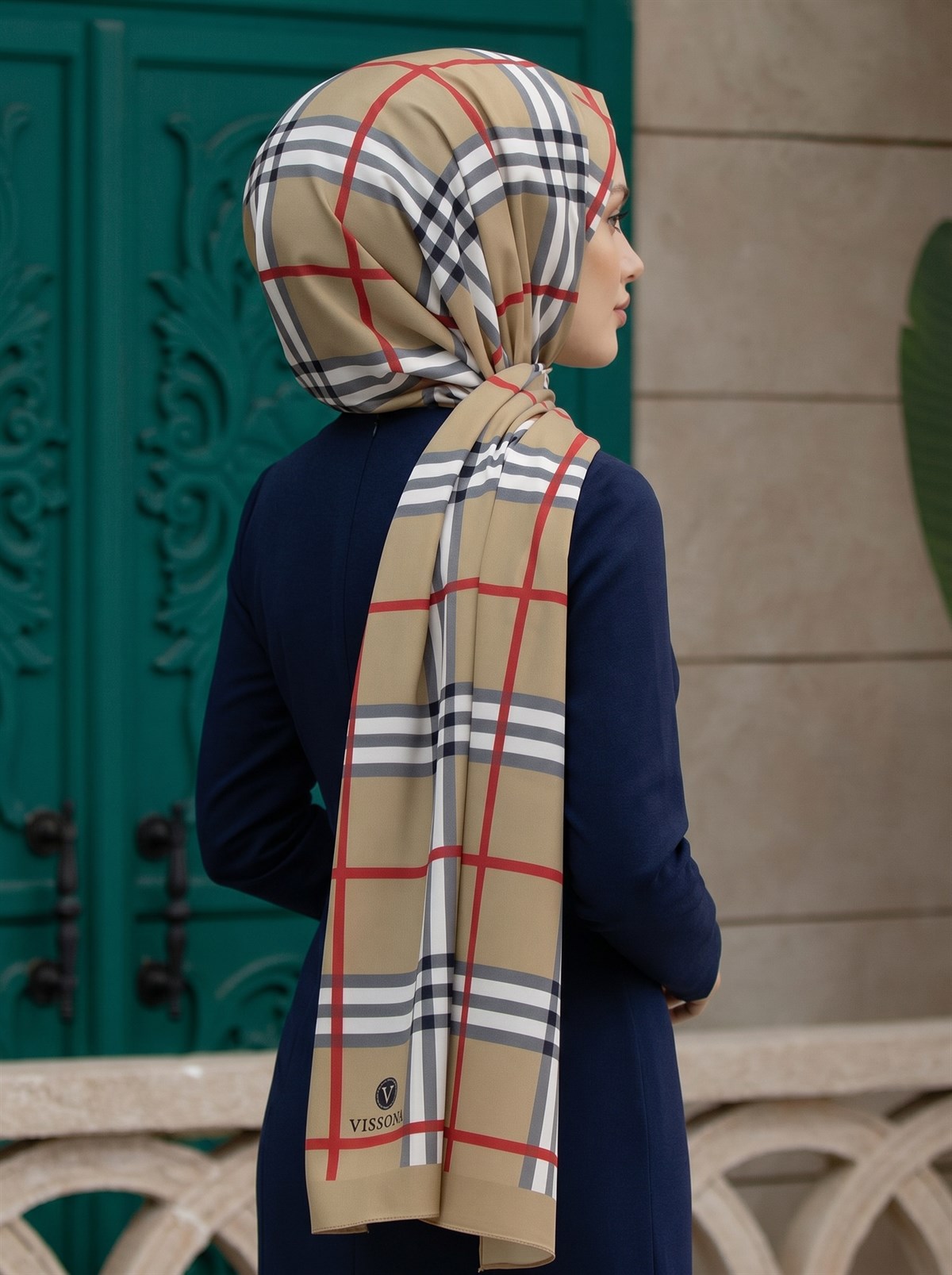 KREP EKOSE DESENLİ BEJ RENKLİ 75X195 KIRIŞMAZ ŞAL