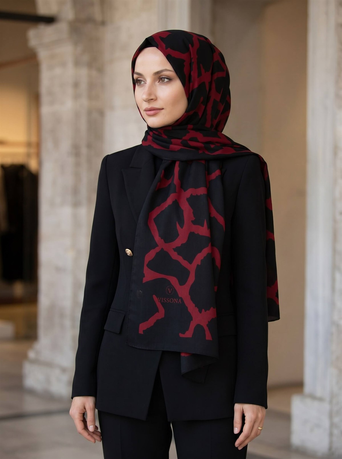 KREP TAŞ DESENLİ SİYAH - KIRMIZI RENKLİ 75X195 KIRIŞMAZ ŞAL