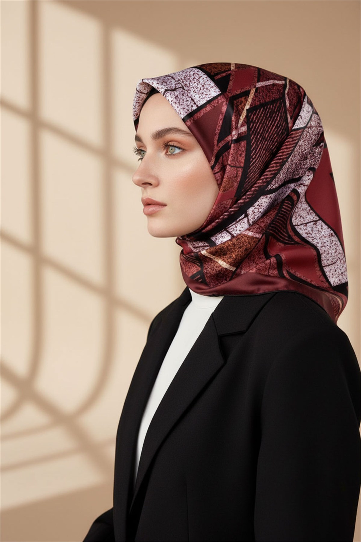 Kristal Geometrik Desenli Bordo Renkli 90x90 Eşarp (İpek İçermez) Kenar Dikiş Şekli El Dikişli