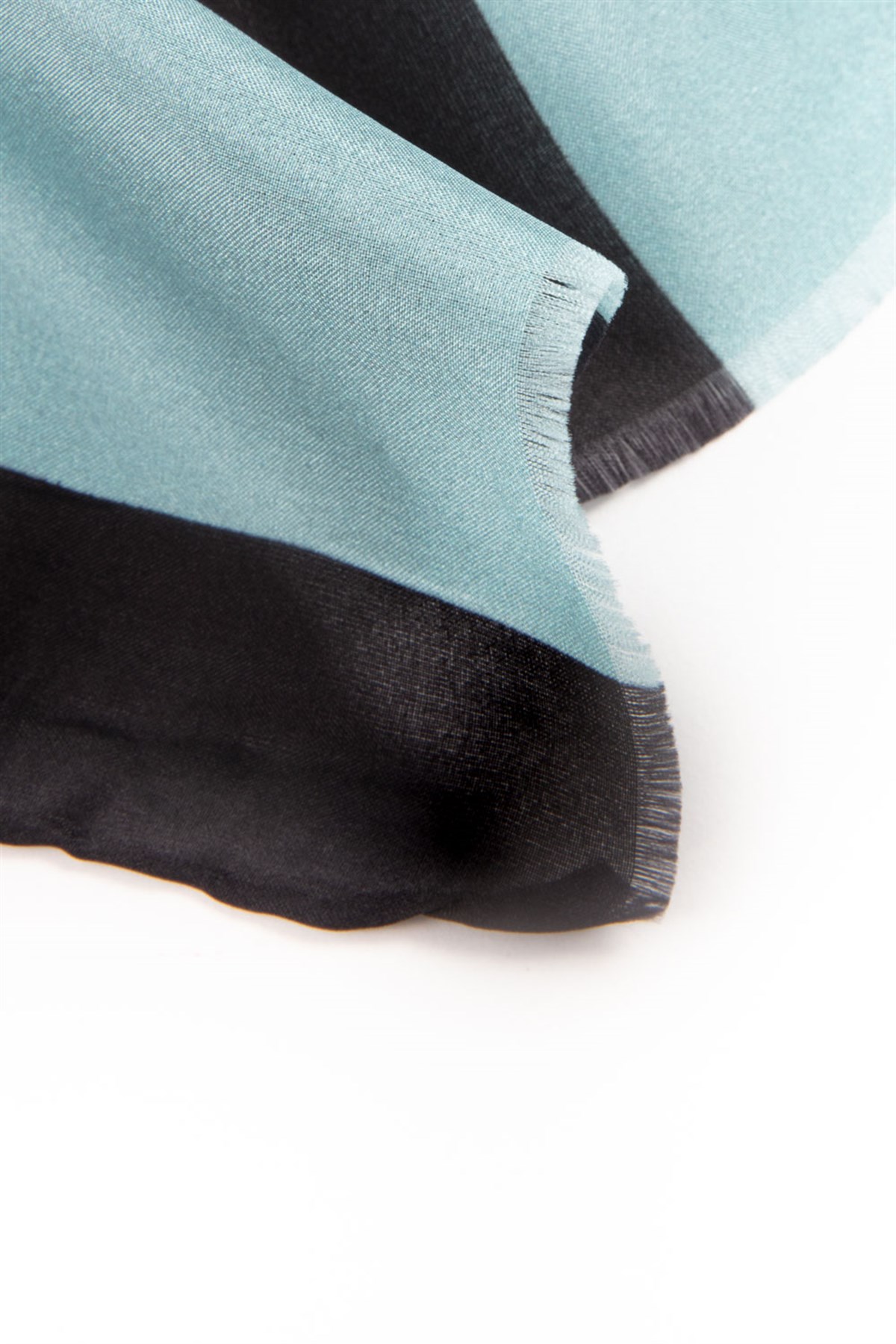 %100 İpek Şerit Ve Varak Desenli Su Yeşili - Bebe Mavisi Renkli 92x210 Şal