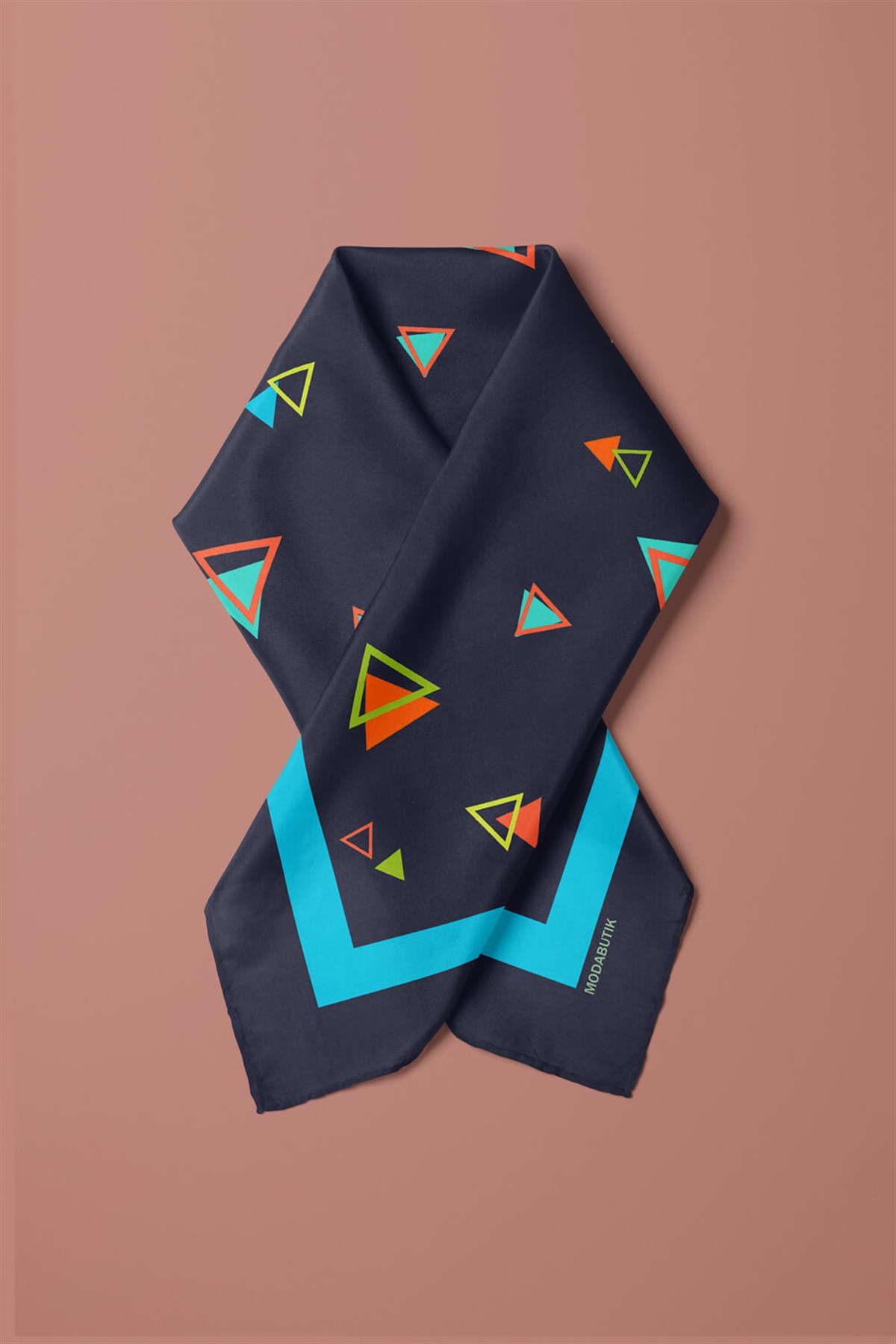 Violla D13 Kadın Siyah  Üçgen Desenli 50x50 Bandana HYL DG0830-22