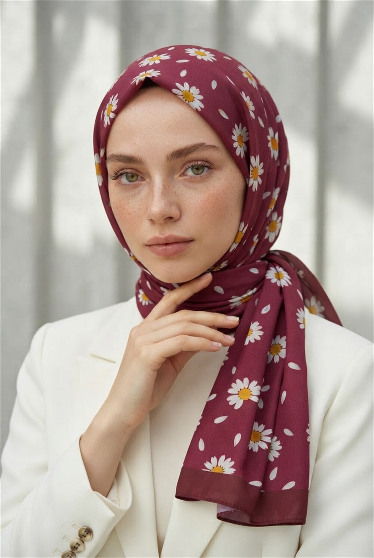 KREP PAPATYA DESENLİ MÜRDÜM RENKLİ 75X195 KIRIŞMAZ ŞAL