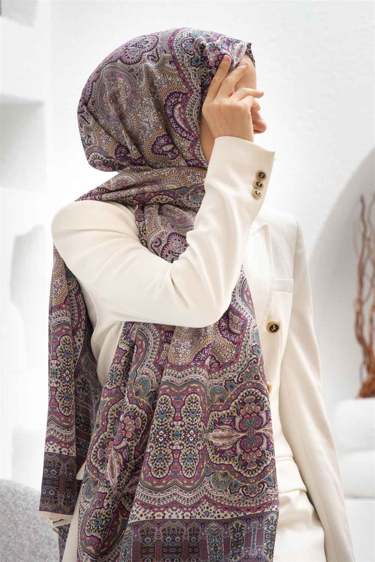 100% İpek Etnik Desenli Krem - Gül Kurusu Renkli 92x210 Şal