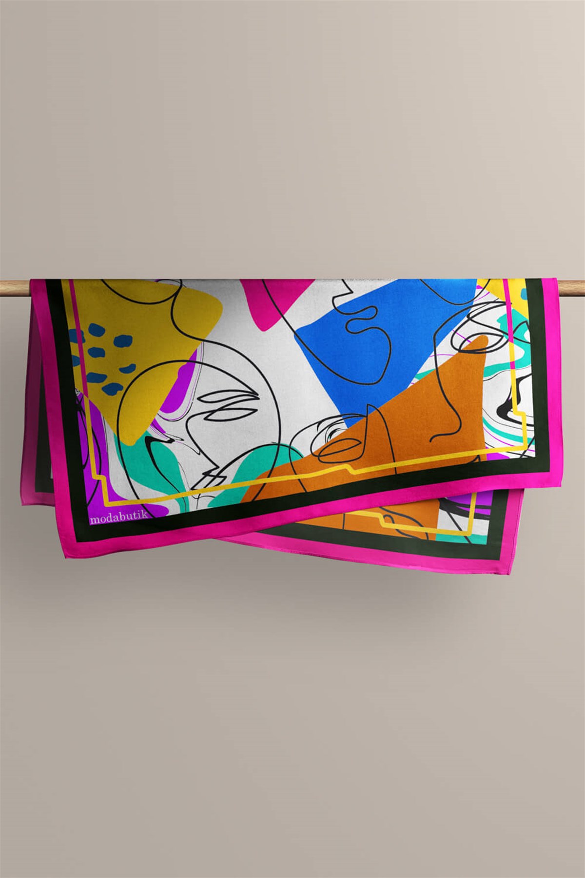 B19 Violla Kadın Silüet Desenli Bandana