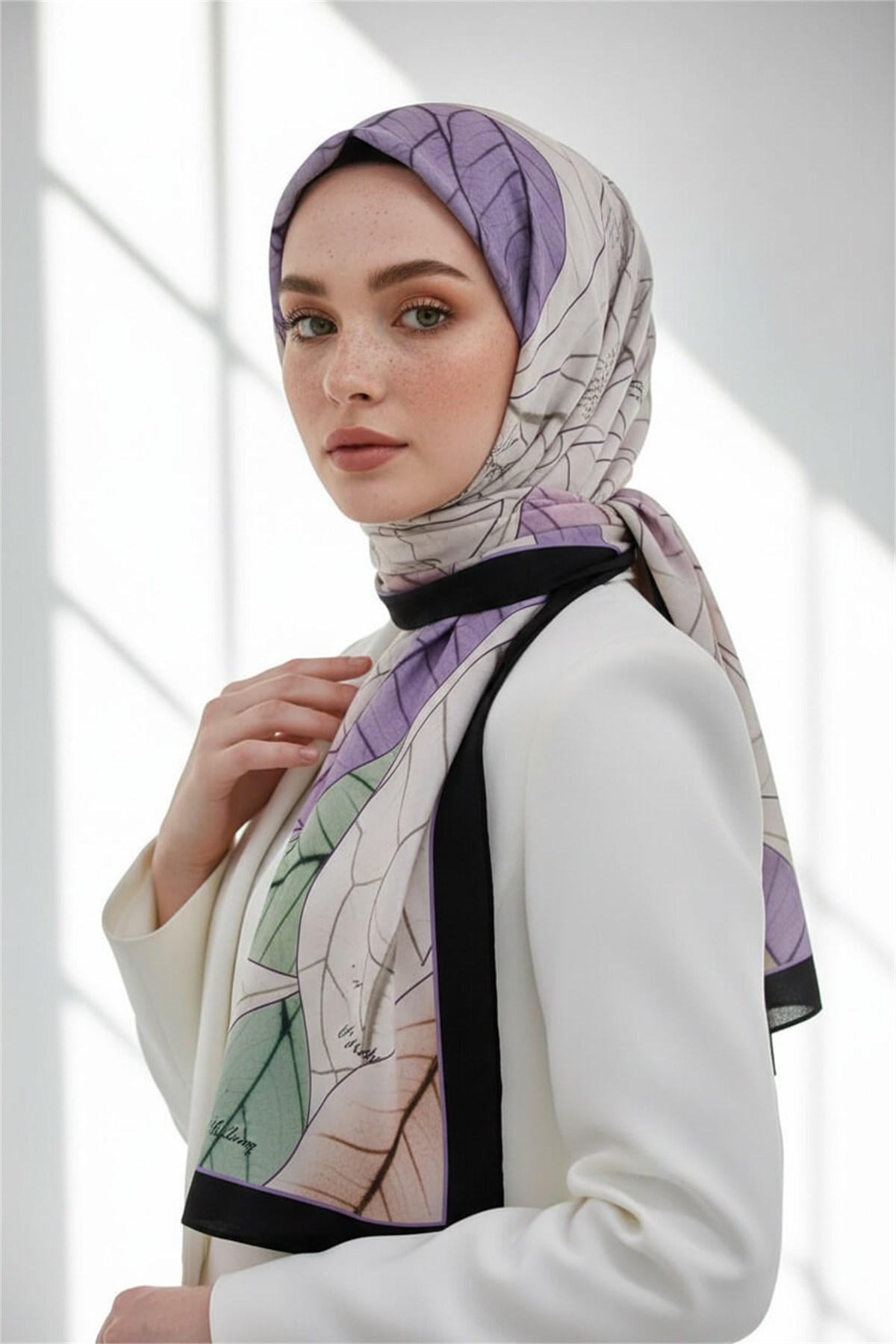 KREP YAPRAK DESENLİ LİLA RENKLİ 75X195 KIRIŞMAZ ŞAL