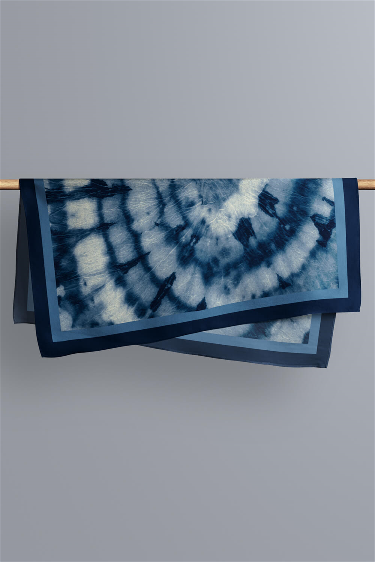 G49 Modabutik Desenli Saten Bandana