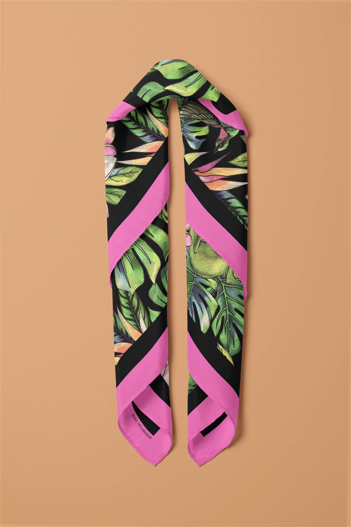 H32 Kadın Yeşil Yaprak Desenli 50x50 Bandana DG01408-22